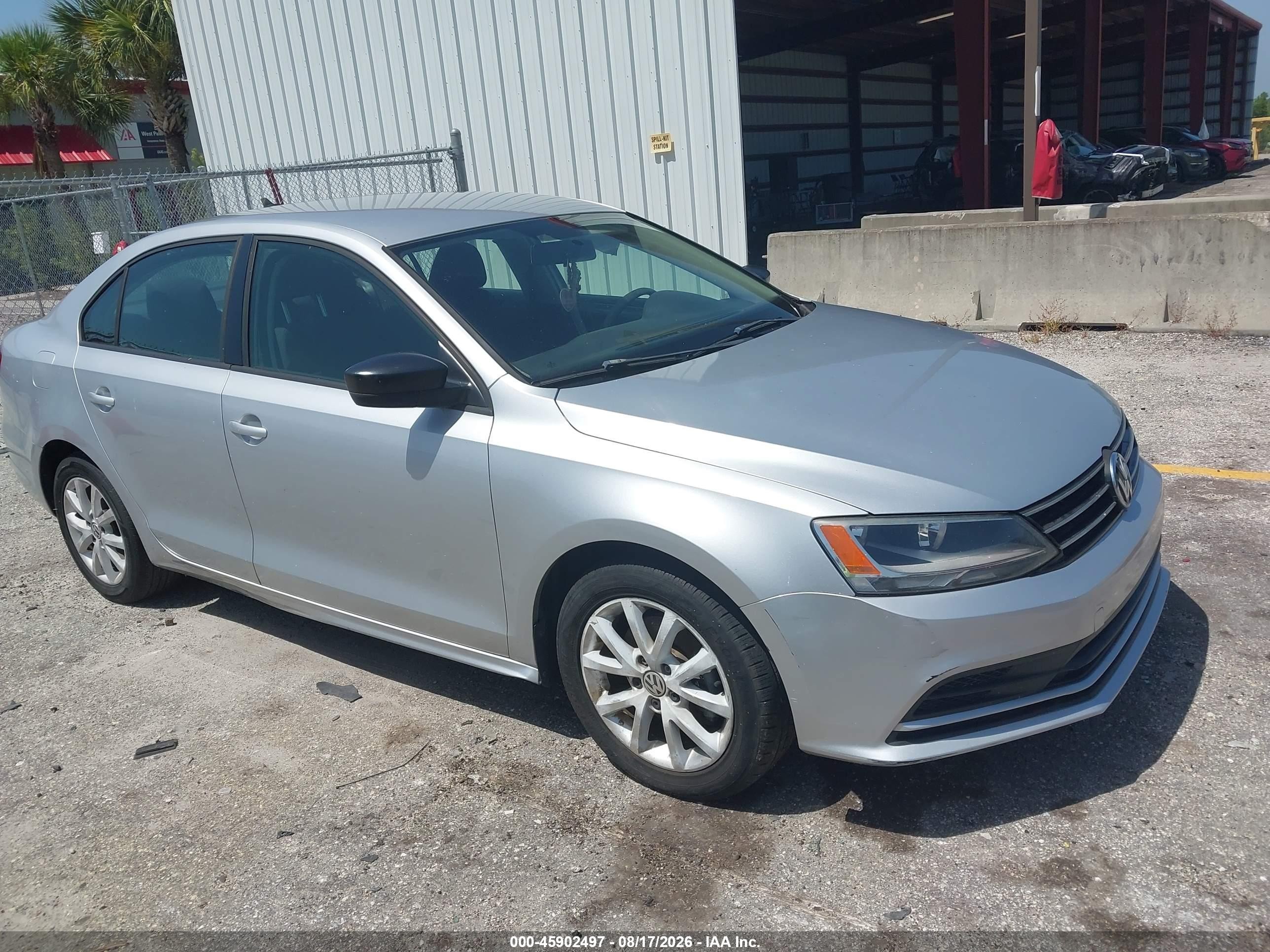 3VWD17AJ1FM233046