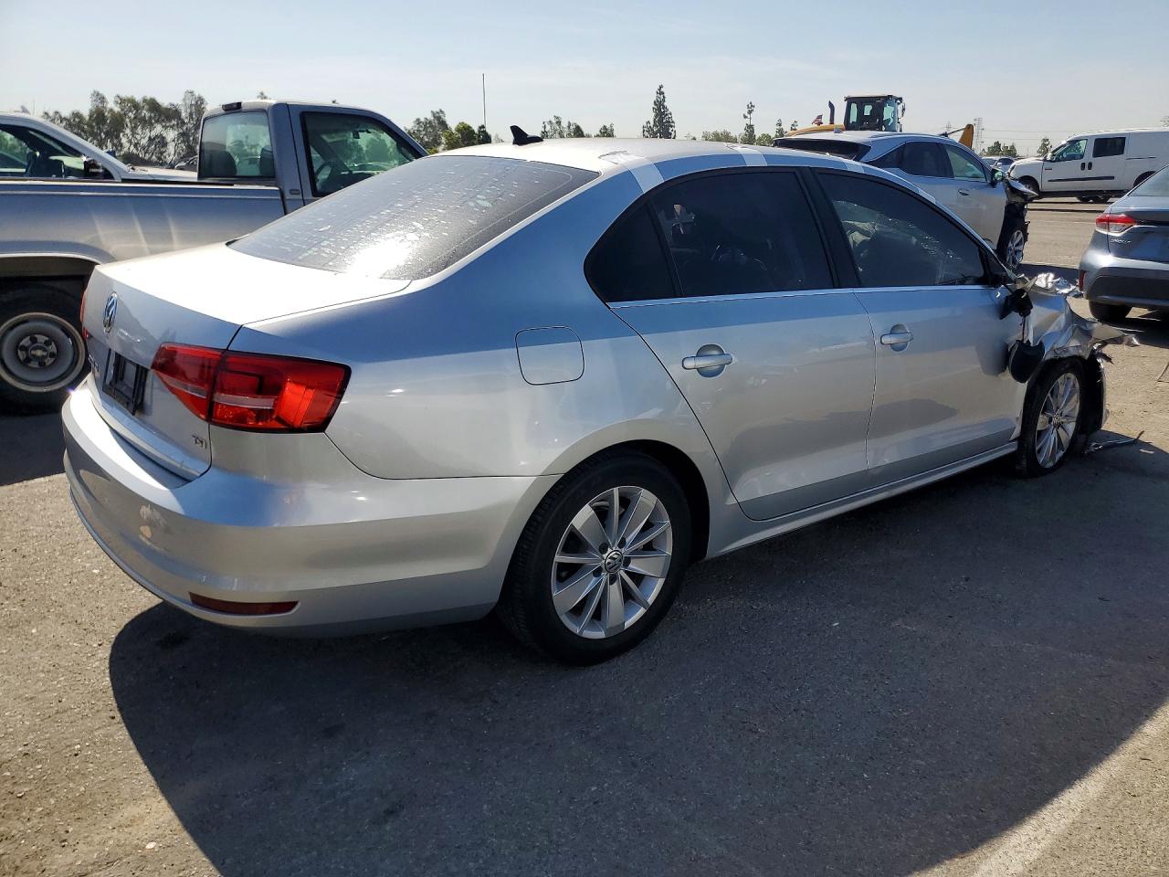 2015 Volkswagen Jetta Se Silver vin: 3VWD17AJ1FM238487