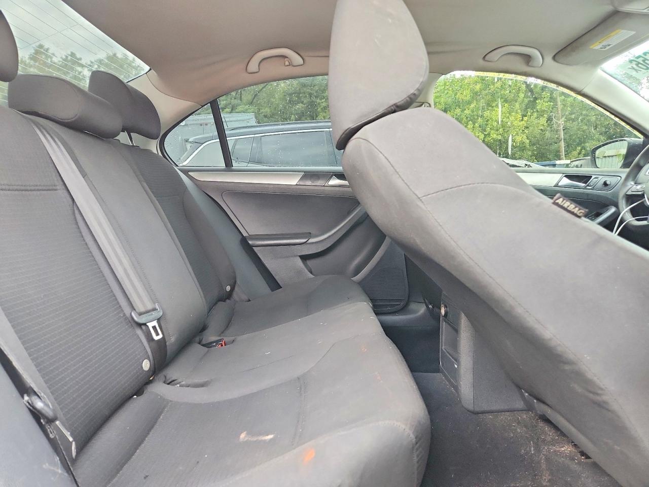 2015 Volkswagen Jetta Se White vin: 3VWD17AJ1FM257573