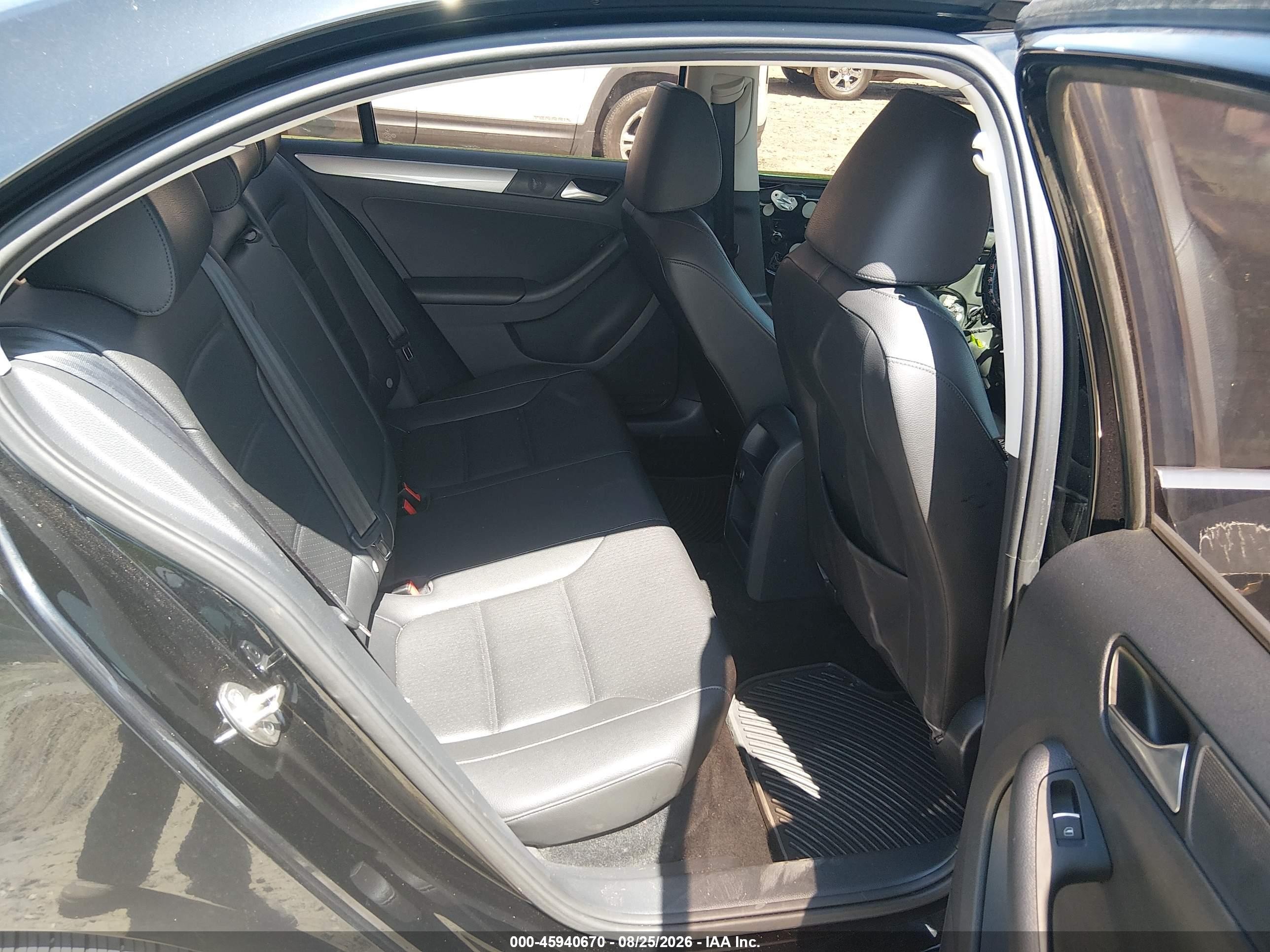 2015 Volkswagen Jetta 1.8t Se Black vin: 3VWD17AJ1FM273949