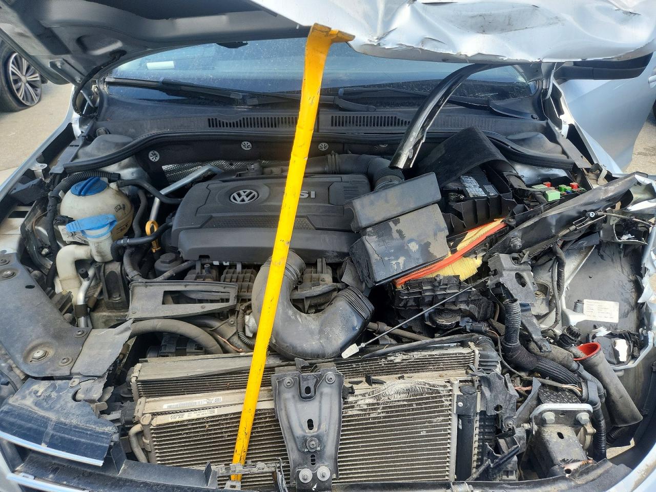 2015 Volkswagen Jetta Se Серебряный vin: 3VWD17AJ1FM274745