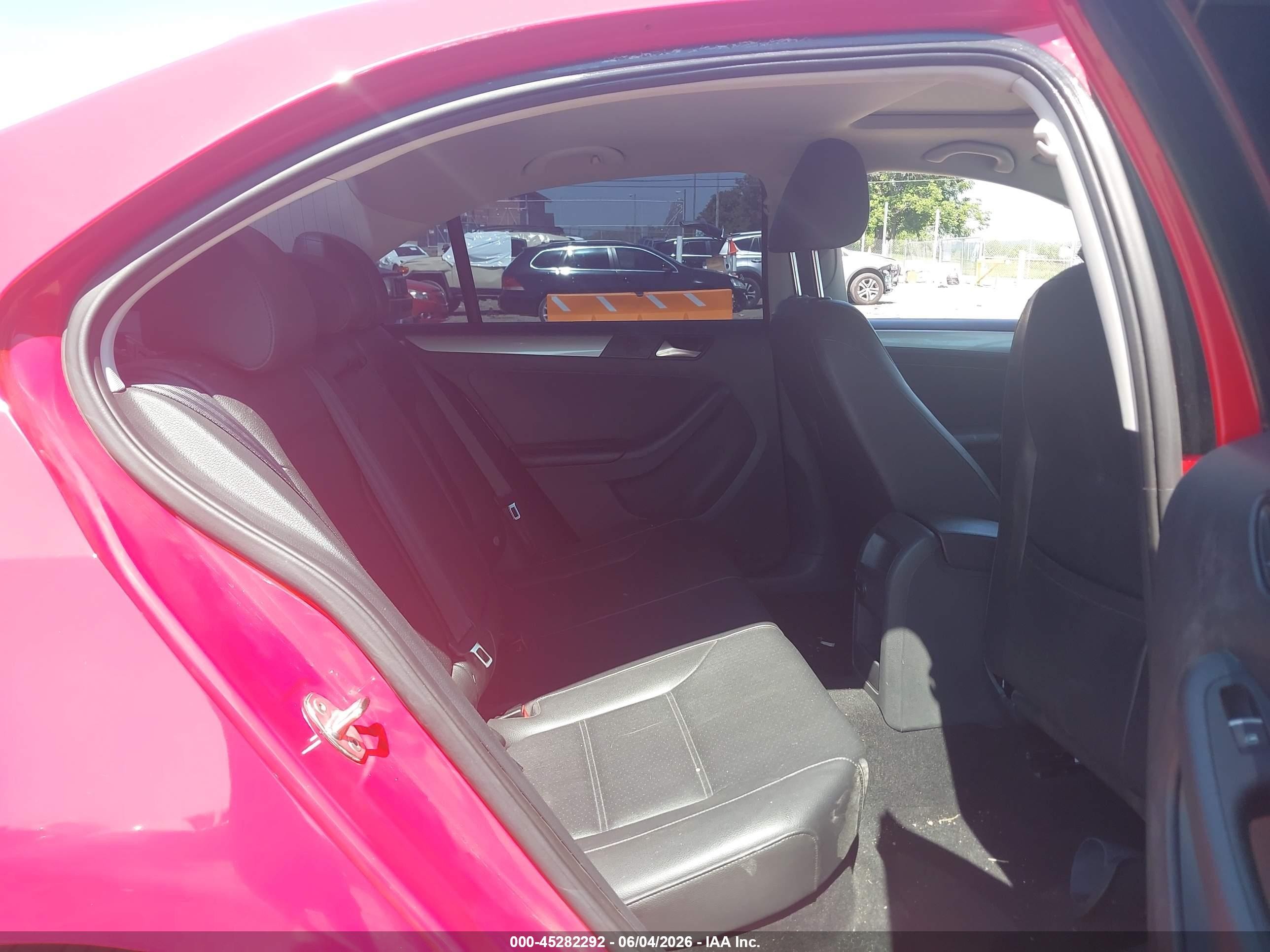 2015 Volkswagen Jetta 1.8t Se Red vin: 3VWD17AJ1FM282831