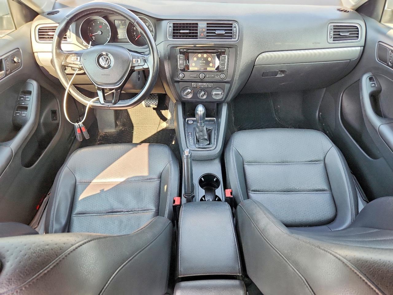 2015 Volkswagen Jetta Se Silver vin: 3VWD17AJ1FM296454