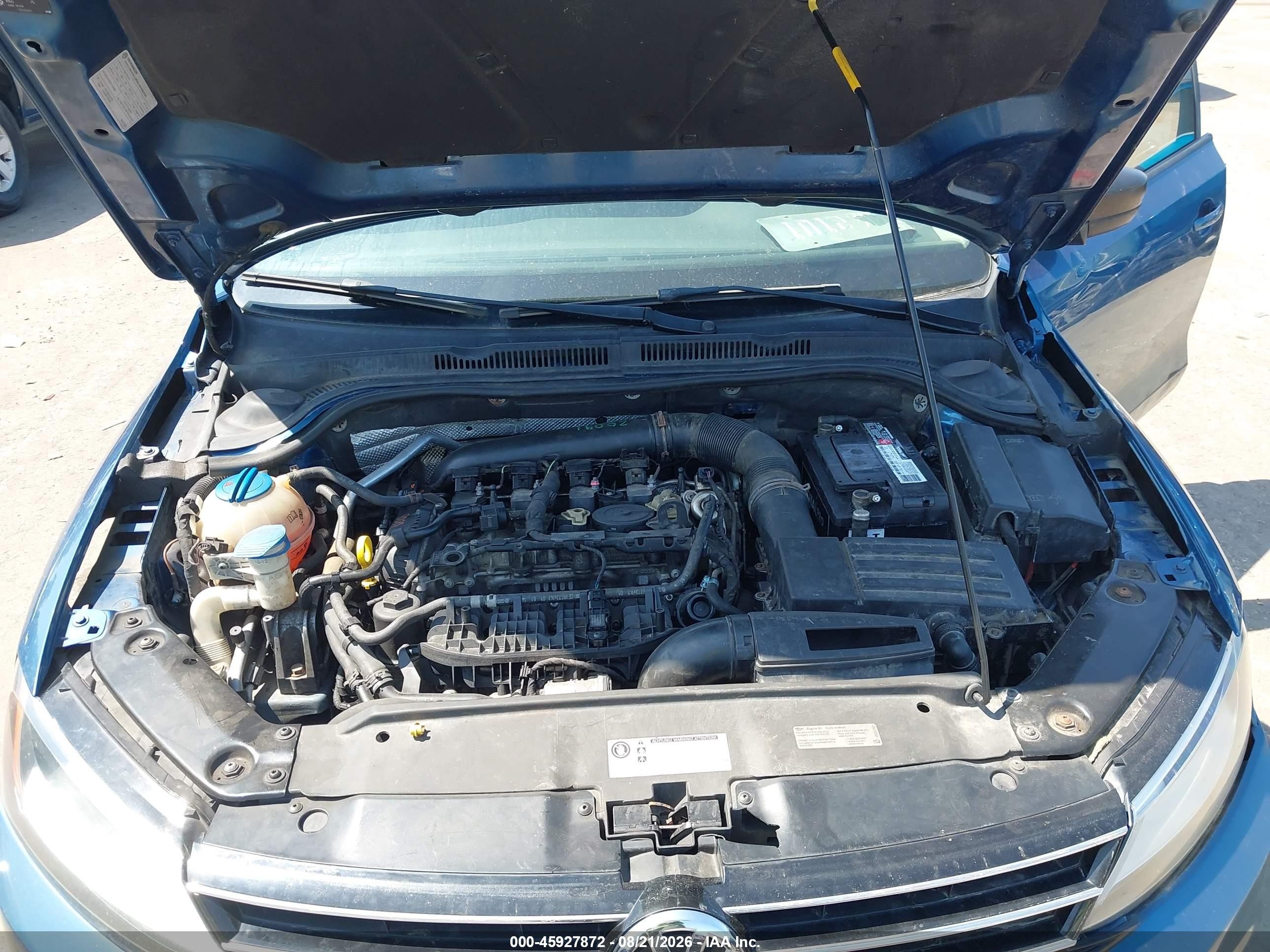 2015 Volkswagen Jetta 1.8t Se Blue vin: 3VWD17AJ1FM332045