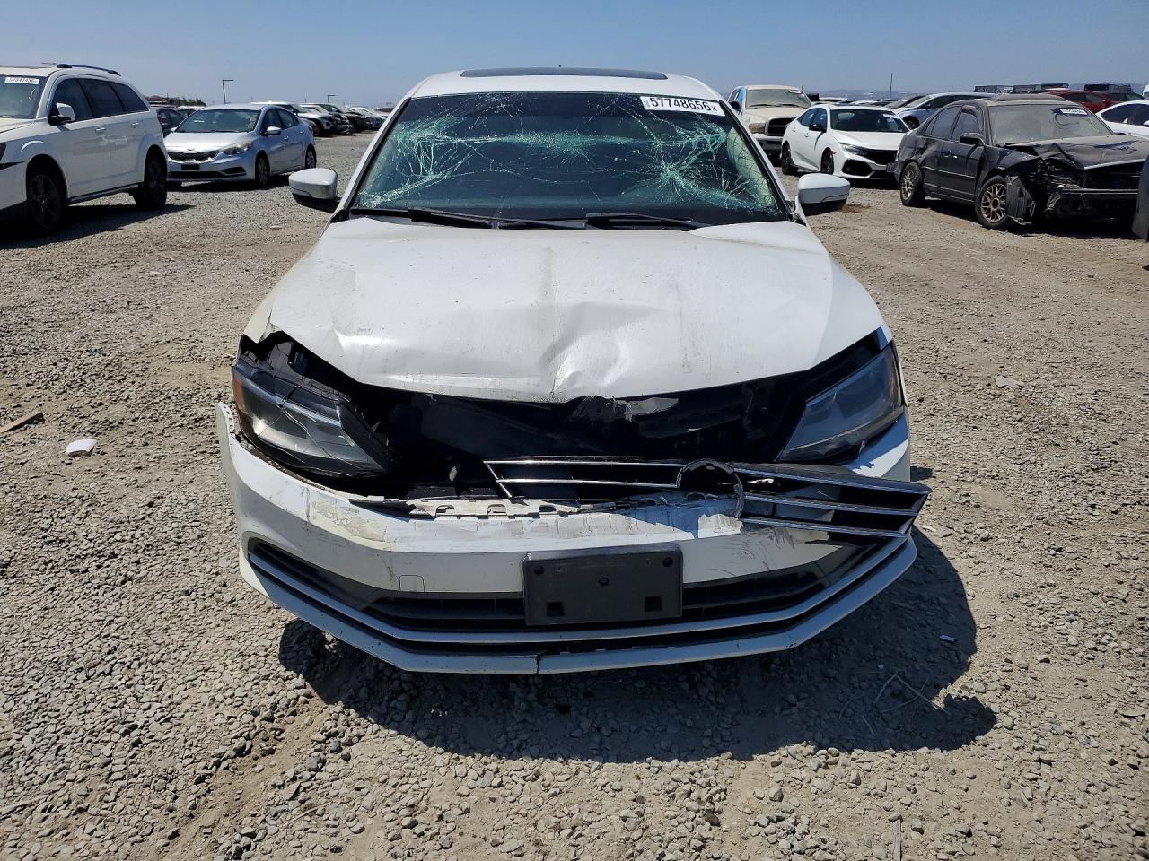 2015 Volkswagen Jetta Se White vin: 3VWD17AJ1FM334734