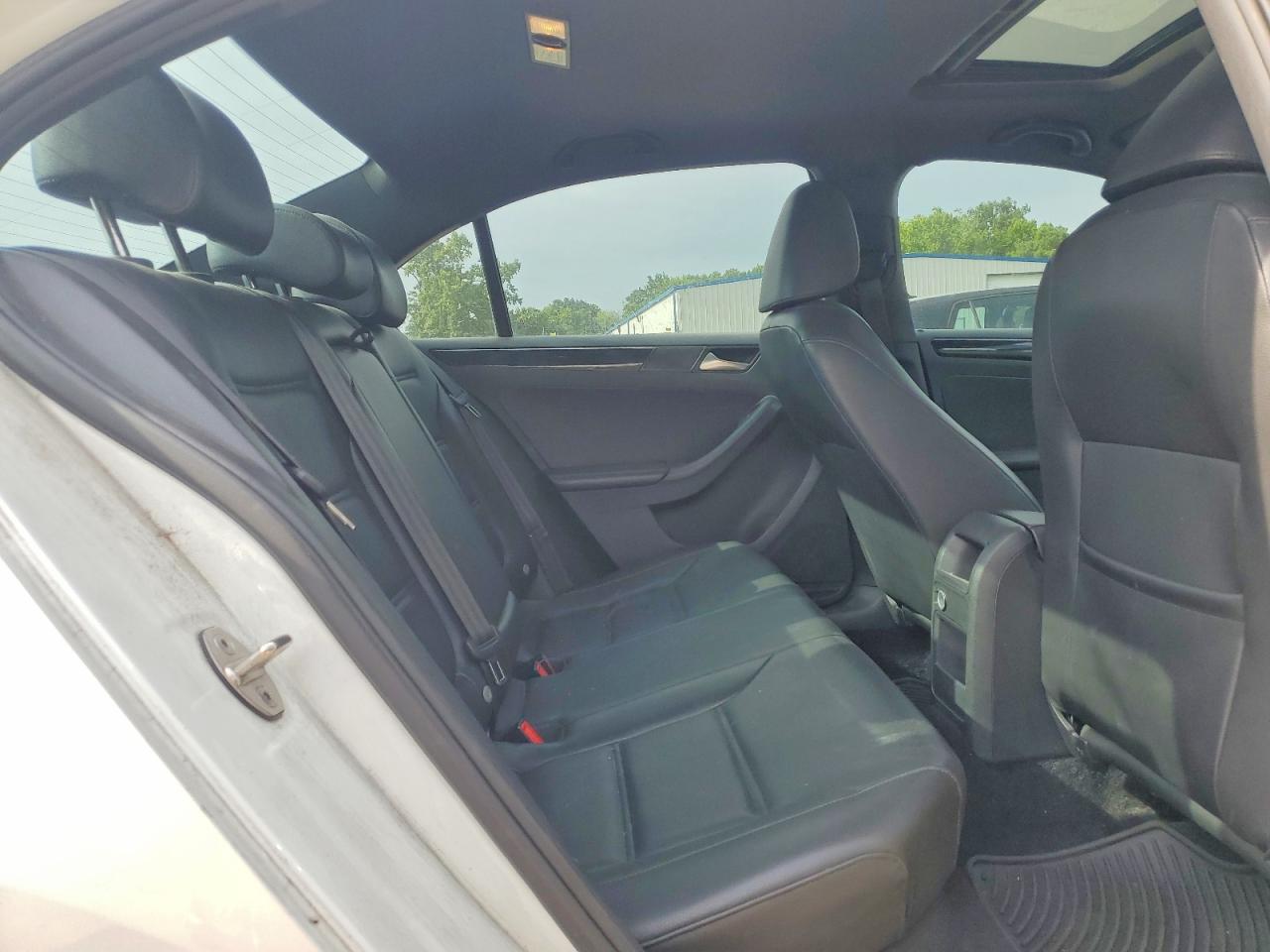 2018 Volkswagen Jetta Sport White vin: 3VWD17AJ1JM238952