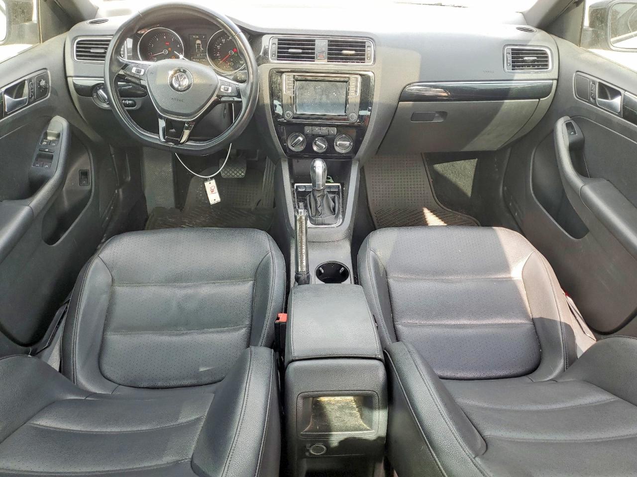 2018 Volkswagen Jetta Sport White vin: 3VWD17AJ1JM238952