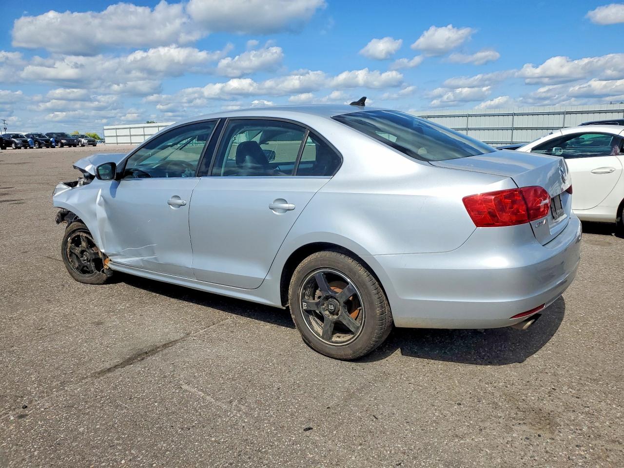 2014 Volkswagen Jetta Se Silver vin: 3VWD17AJ2EM223429