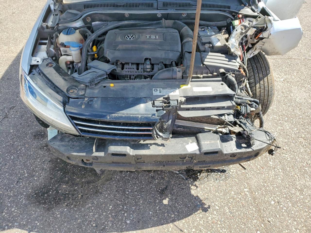 2014 Volkswagen Jetta Se Silver vin: 3VWD17AJ2EM223429