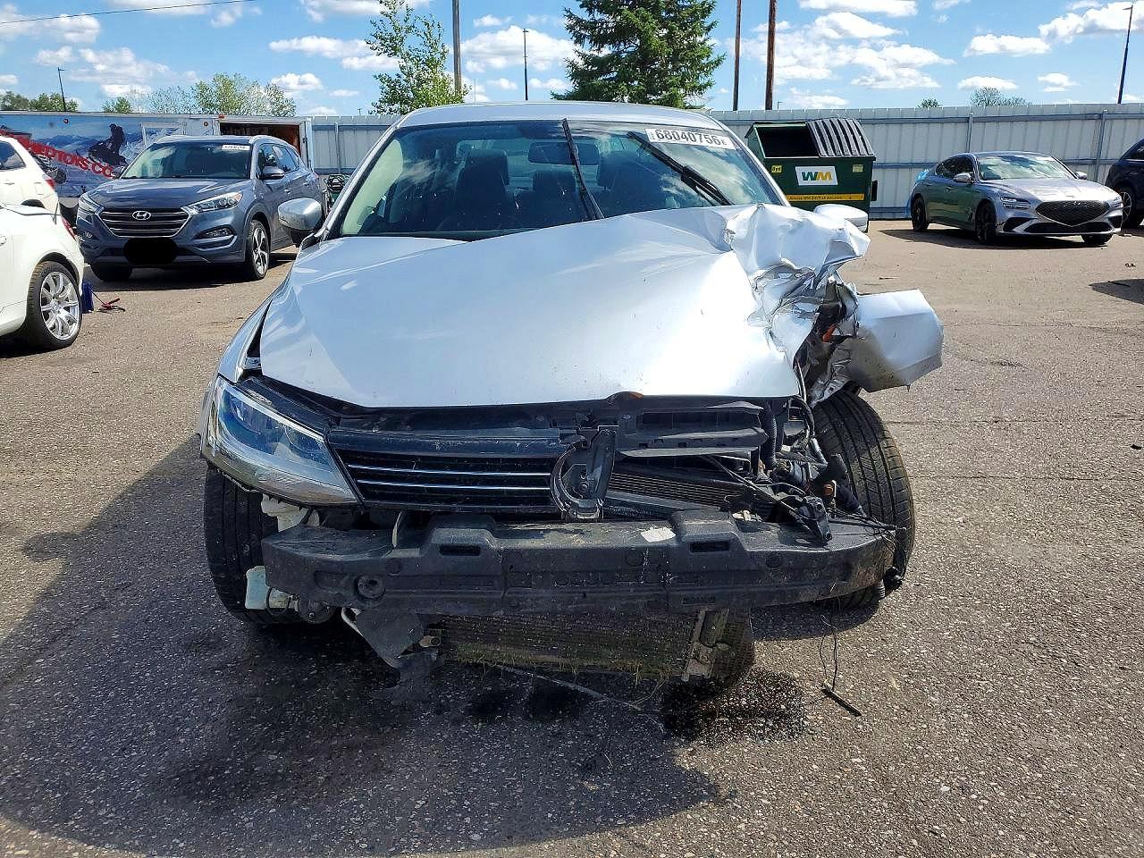 2014 Volkswagen Jetta Se Silver vin: 3VWD17AJ2EM223429