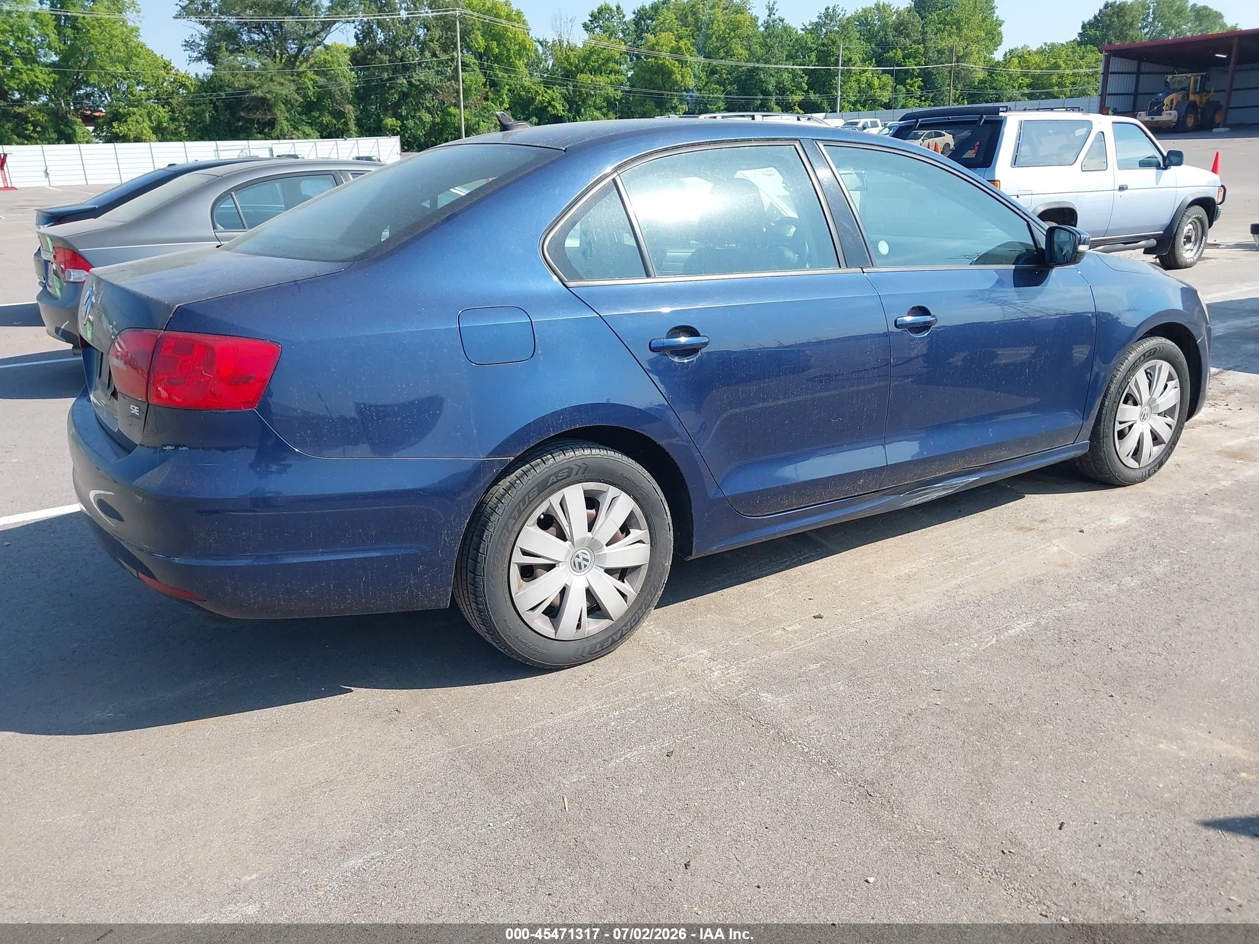 2014 Volkswagen Jetta 1.8t Se Синий vin: 3VWD17AJ2EM263767