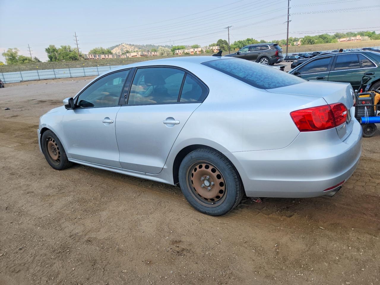 2014 Volkswagen Jetta Se Silver vin: 3VWD17AJ2EM266085