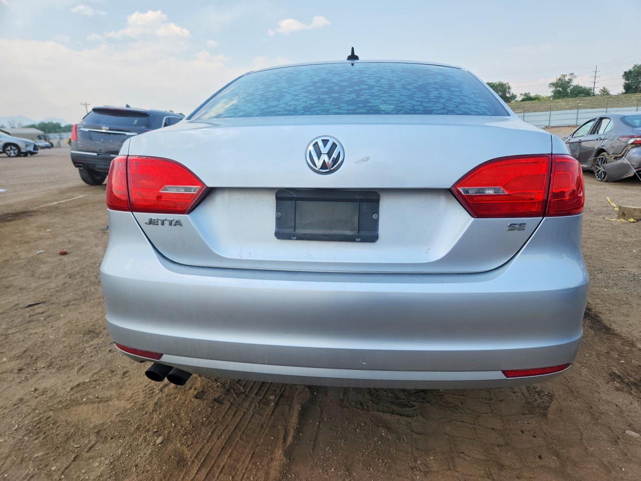 2014 Volkswagen Jetta Se Silver vin: 3VWD17AJ2EM266085