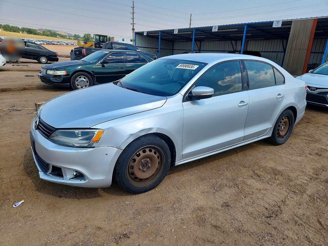 3VWD17AJ2EM266085