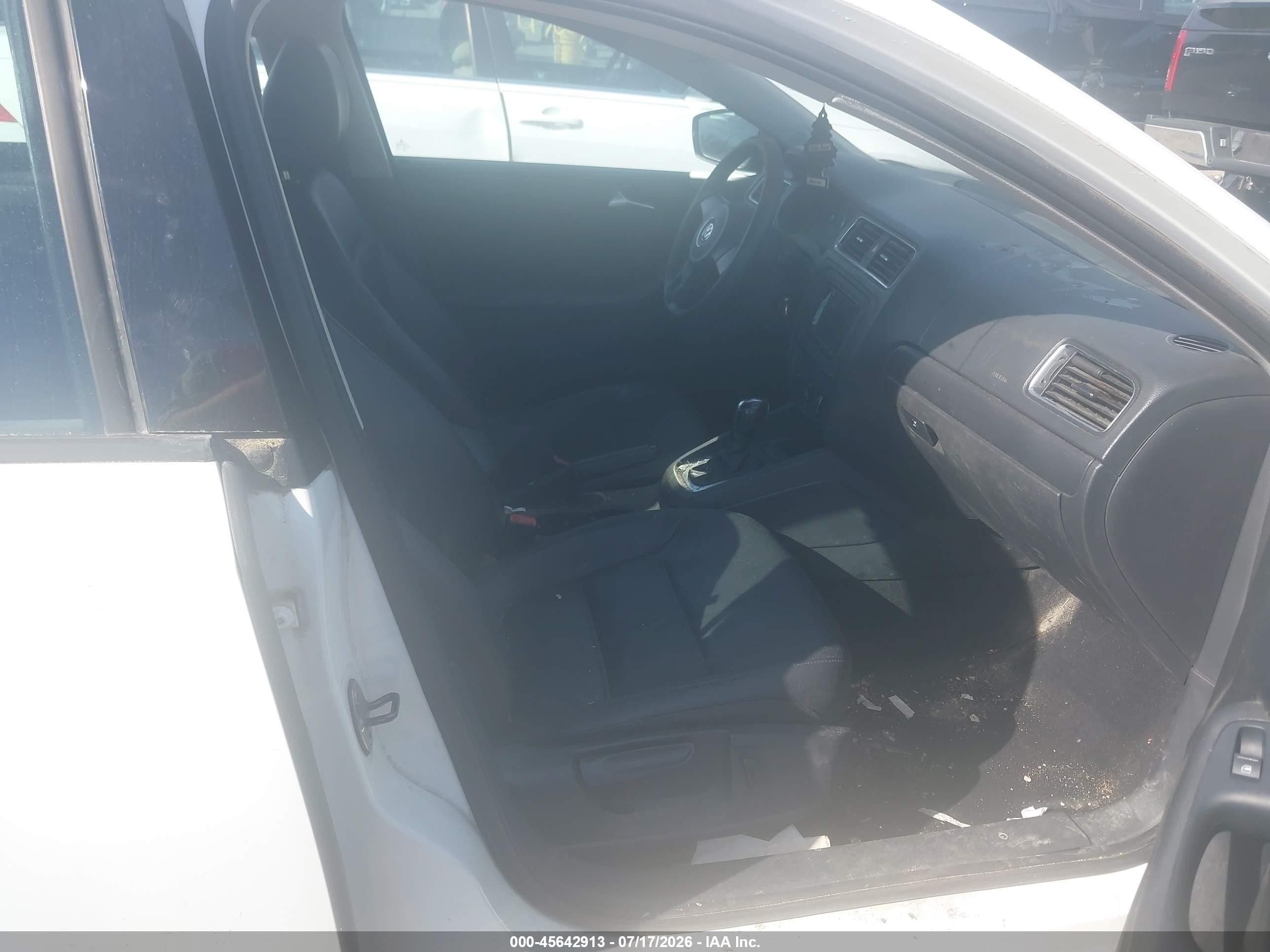 2014 Volkswagen Jetta 1.8t Se White vin: 3VWD17AJ2EM284859