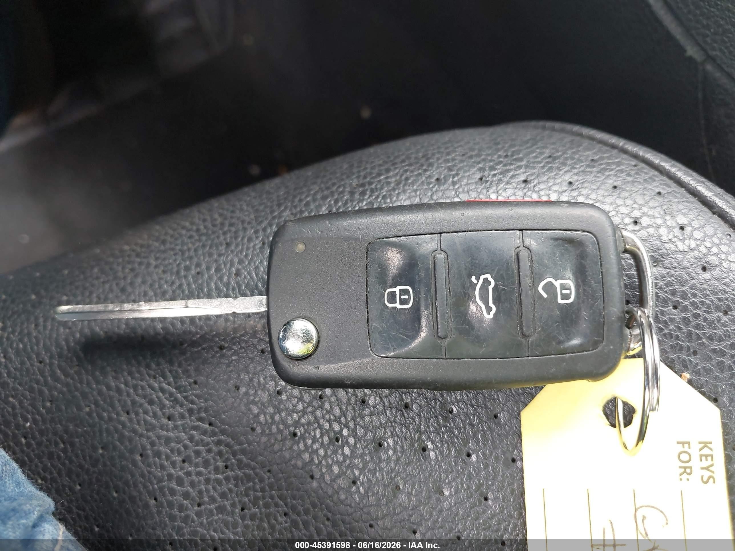 2014 Volkswagen Jetta 1.8t Se Silver vin: 3VWD17AJ2EM305077