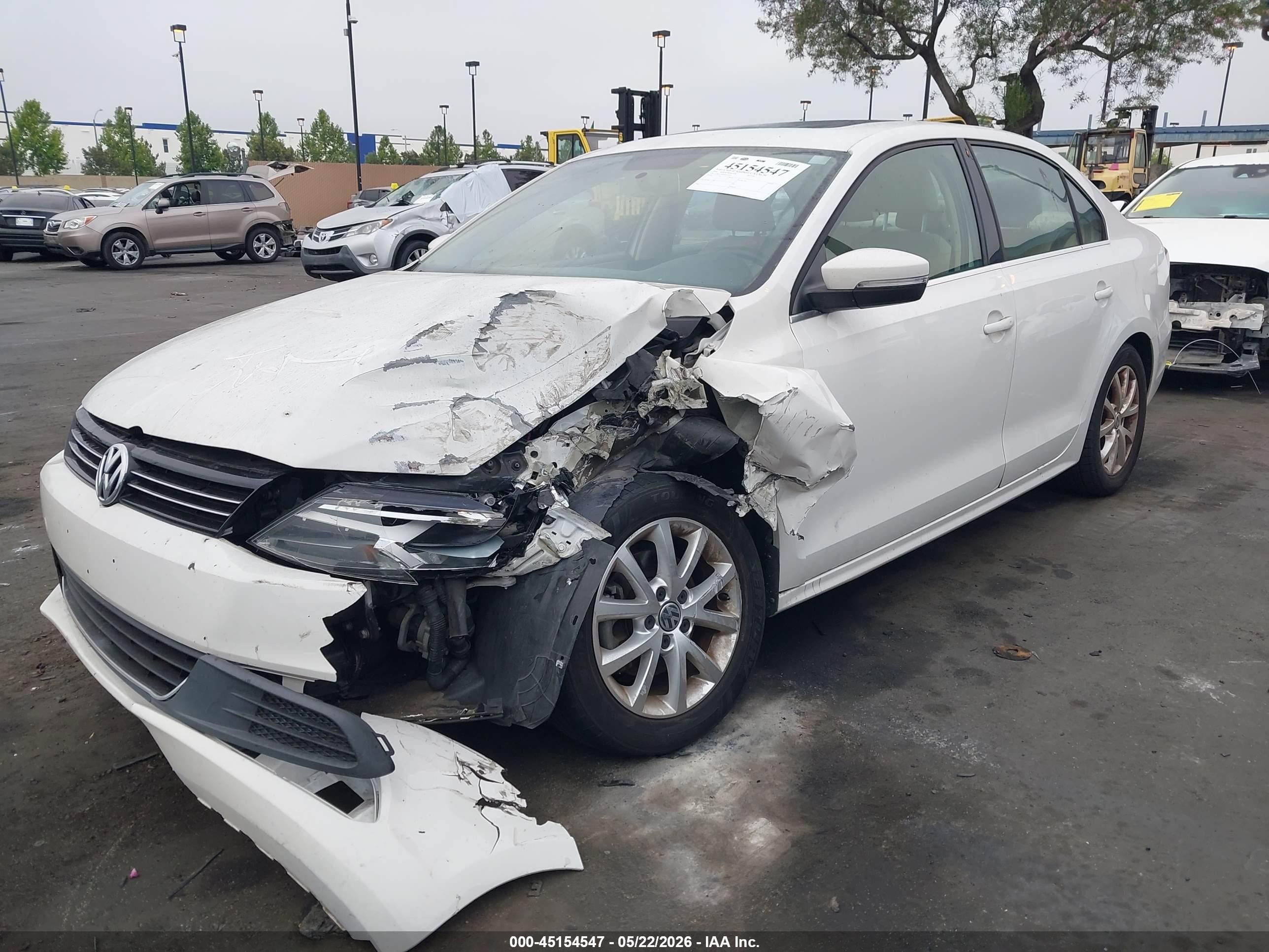 2014 Volkswagen Jetta 1.8t Se Белый vin: 3VWD17AJ2EM371659