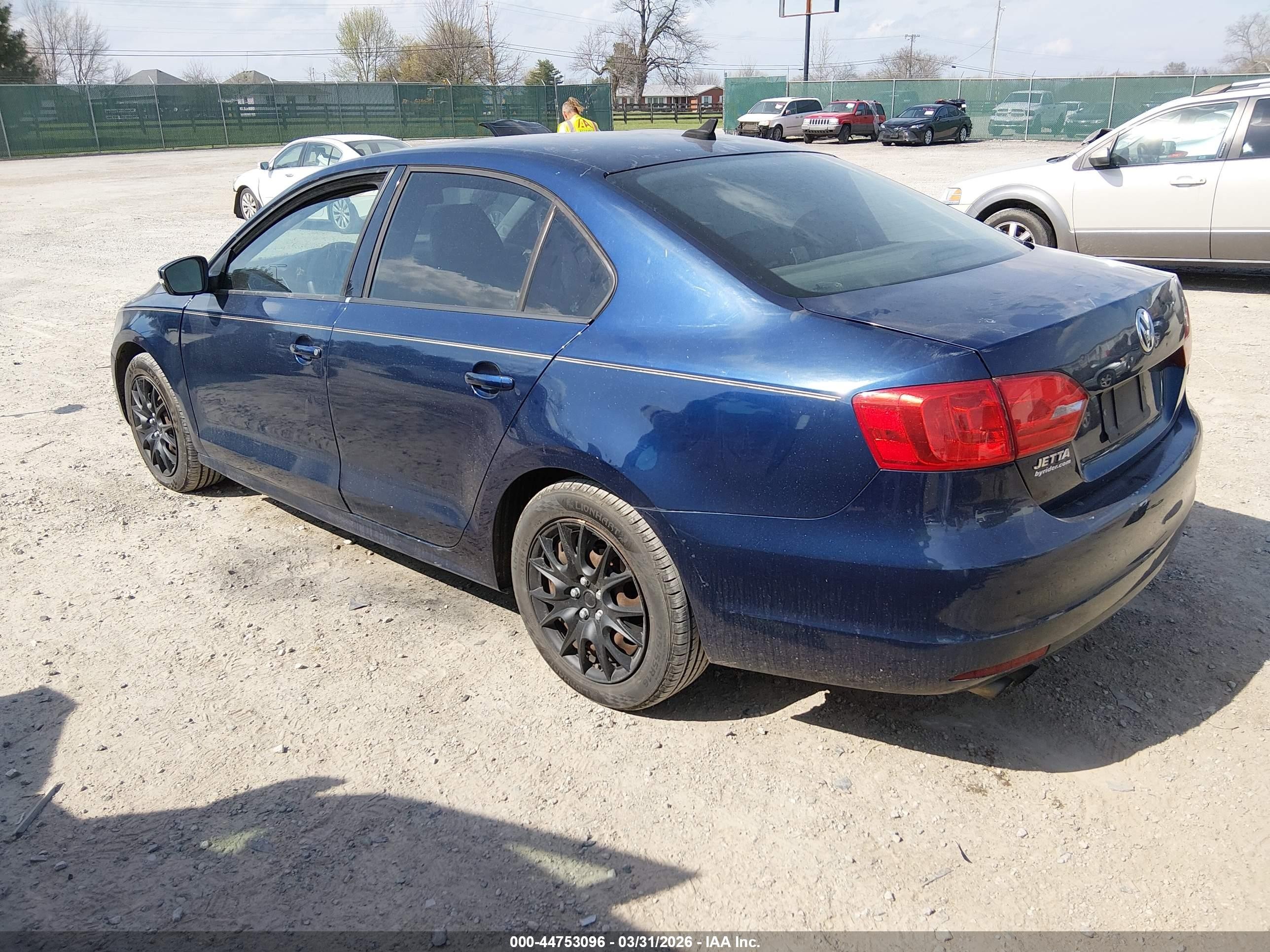 2014 Volkswagen Jetta 1.8t Se Blue vin: 3VWD17AJ2EM381902