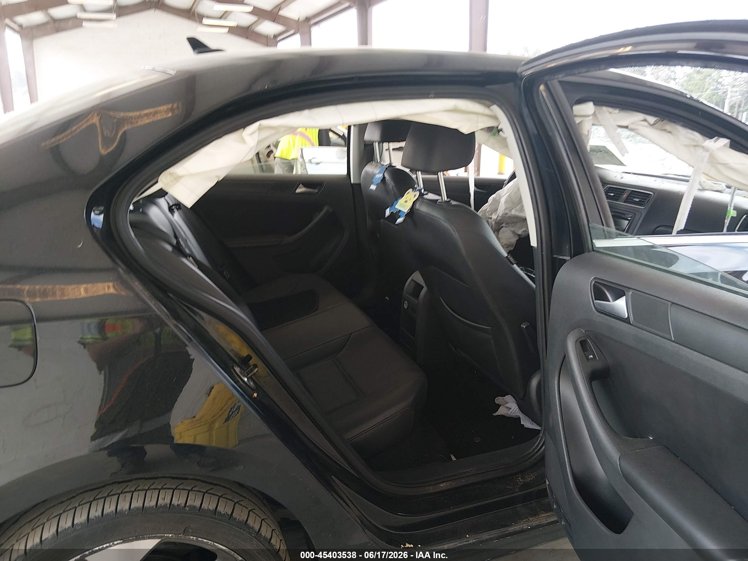 2014 Volkswagen Jetta 1.8t Se Black vin: 3VWD17AJ2EM391300