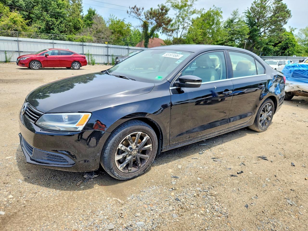3VWD17AJ2EM411335