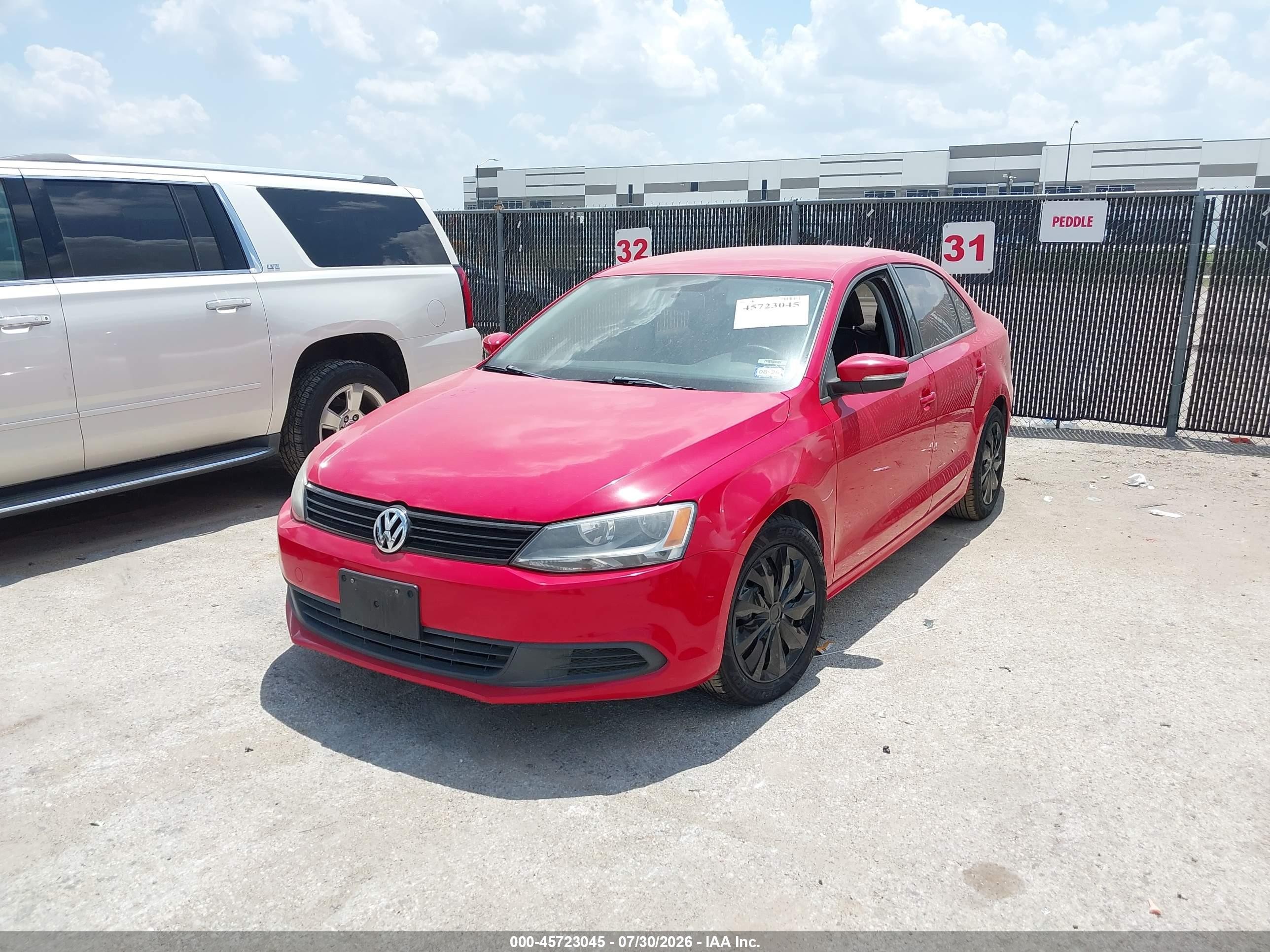 2014 Volkswagen Jetta 1.8t Se Red vin: 3VWD17AJ2EM417927