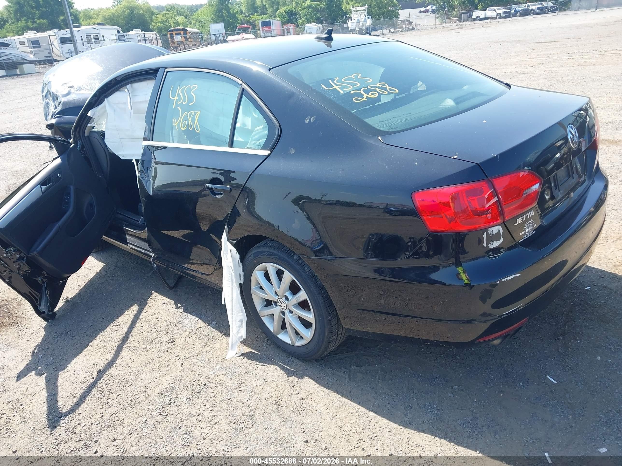 2014 Volkswagen Jetta 1.8t Se Black vin: 3VWD17AJ2EM432329