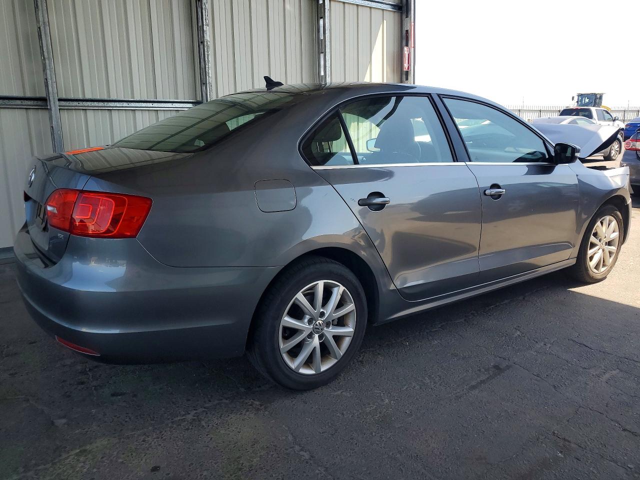 2014 Volkswagen Jetta Se Gray vin: 3VWD17AJ2EM433397