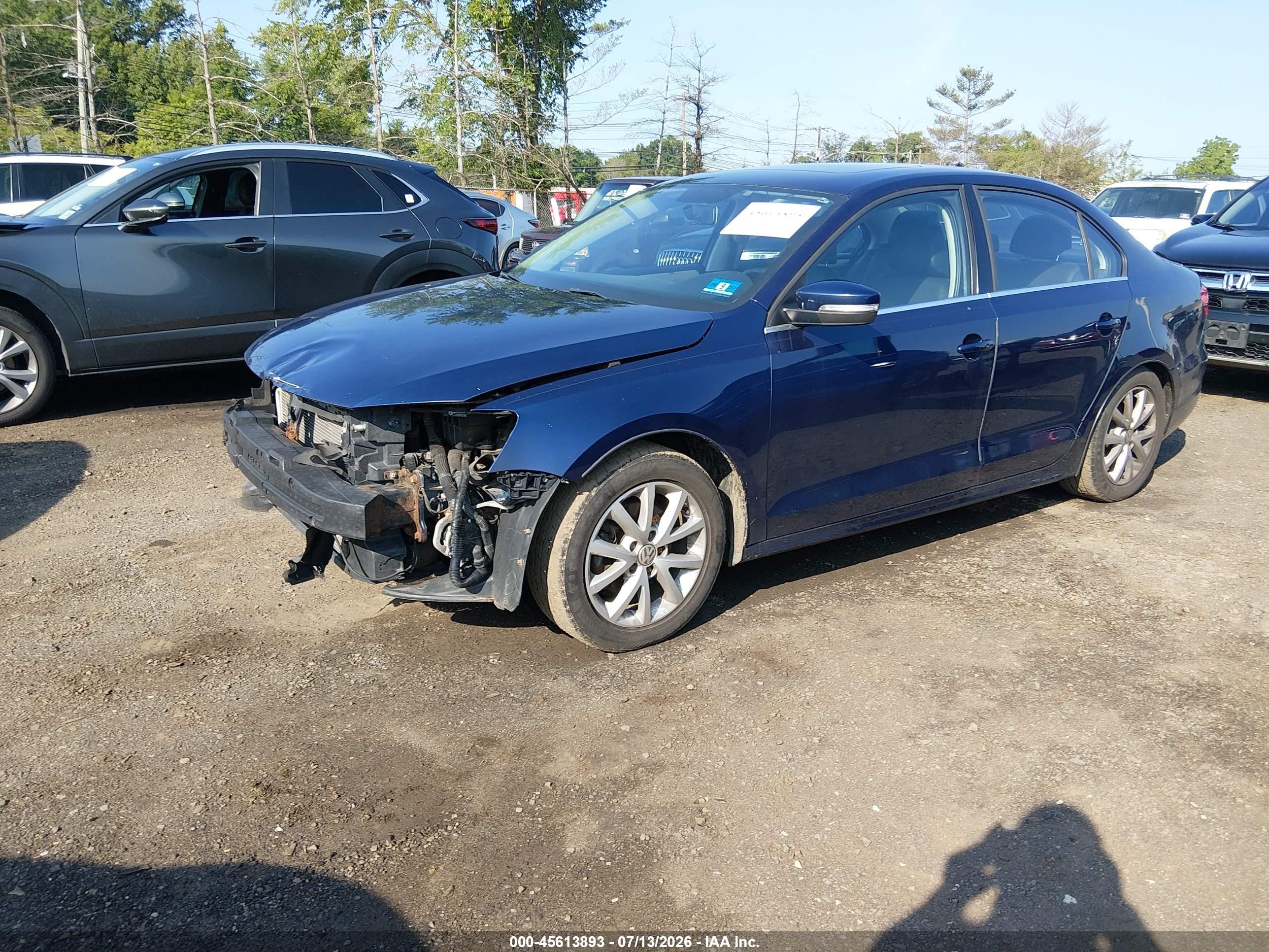2014 Volkswagen Jetta 1.8t Se Blue vin: 3VWD17AJ2EM441774