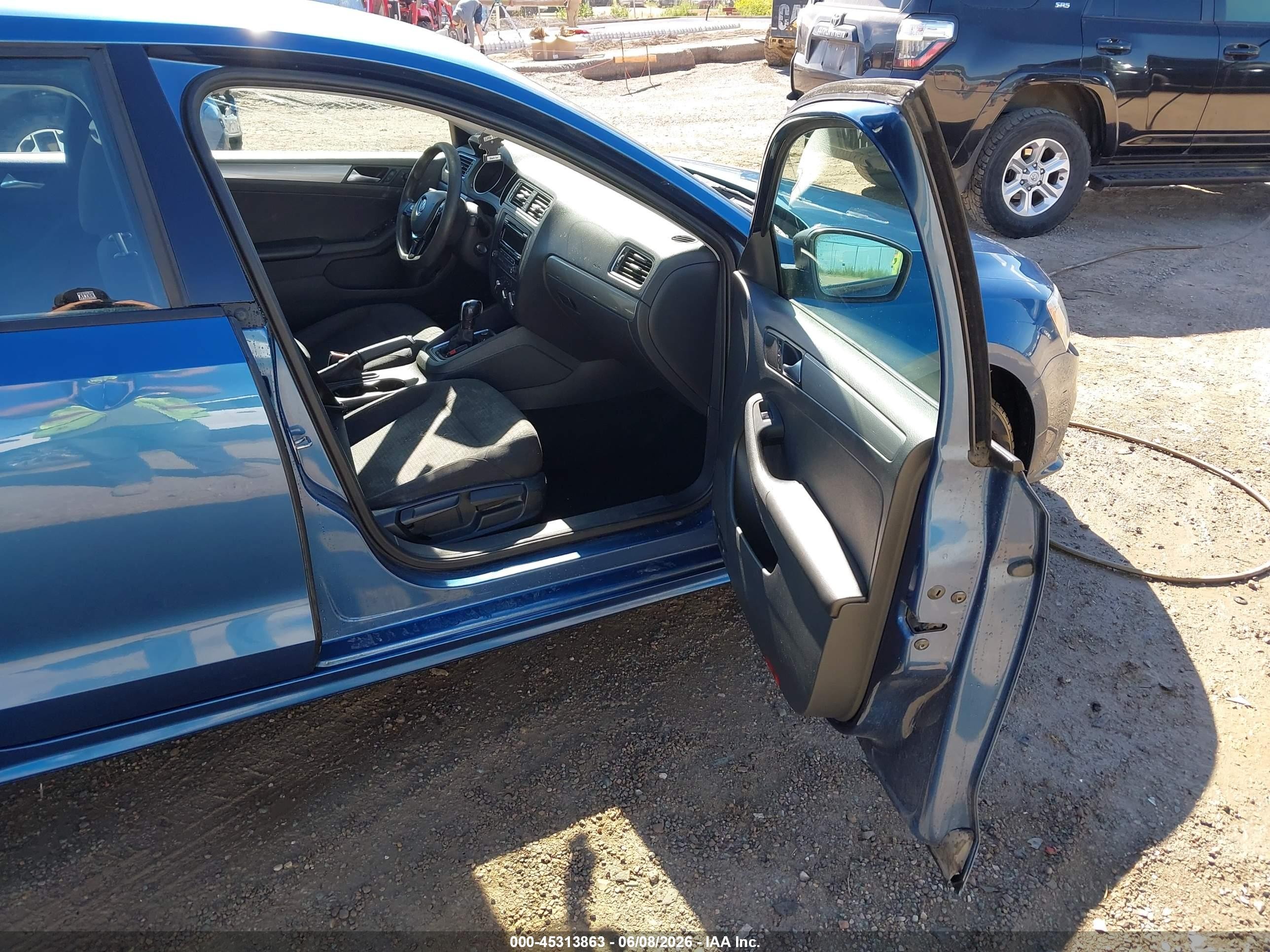 2015 Volkswagen Jetta 1.8t Se Blue vin: 3VWD17AJ2FM225831