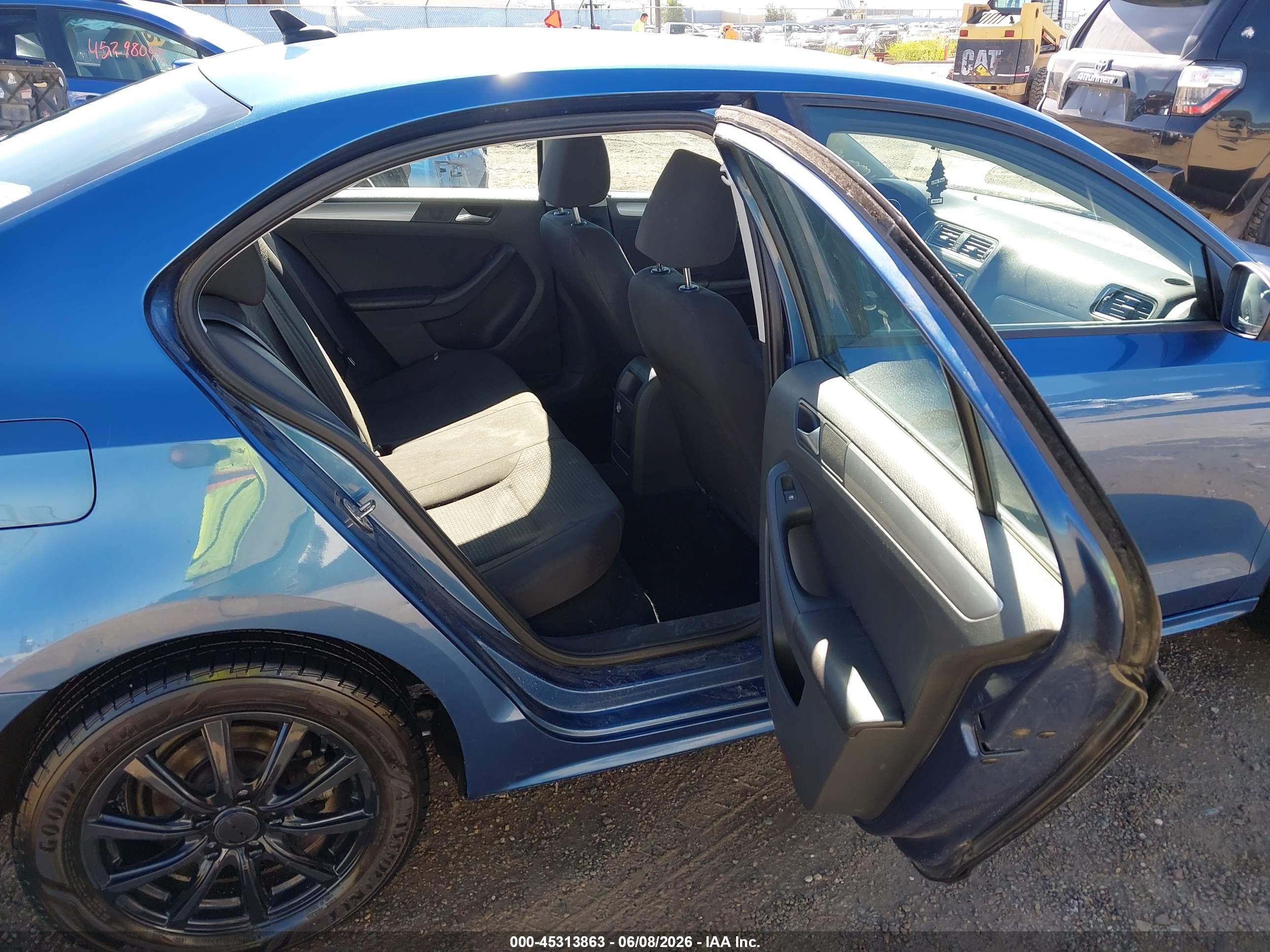 2015 Volkswagen Jetta 1.8t Se Blue vin: 3VWD17AJ2FM225831