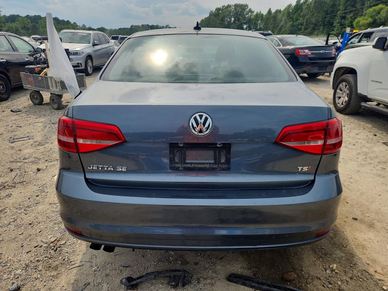 2015 Volkswagen Jetta Se Gray vin: 3VWD17AJ2FM250955