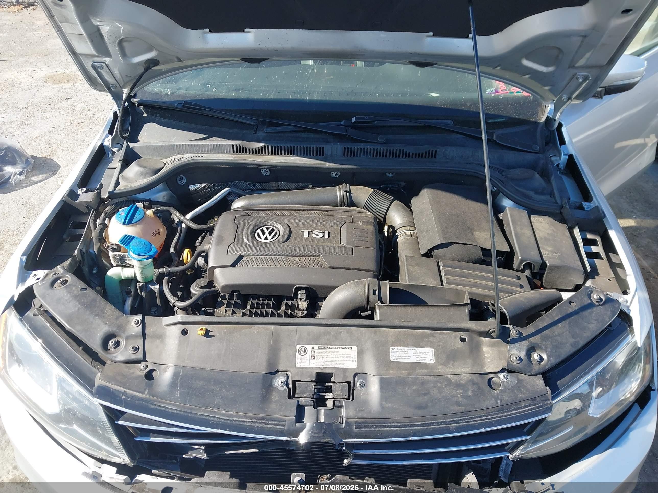 2015 Volkswagen Jetta 1.8t Se Silver vin: 3VWD17AJ2FM254486