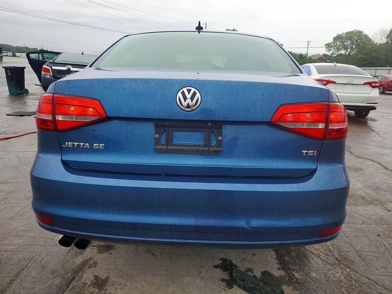 2015 Volkswagen Jetta Se Blue vin: 3VWD17AJ2FM284085