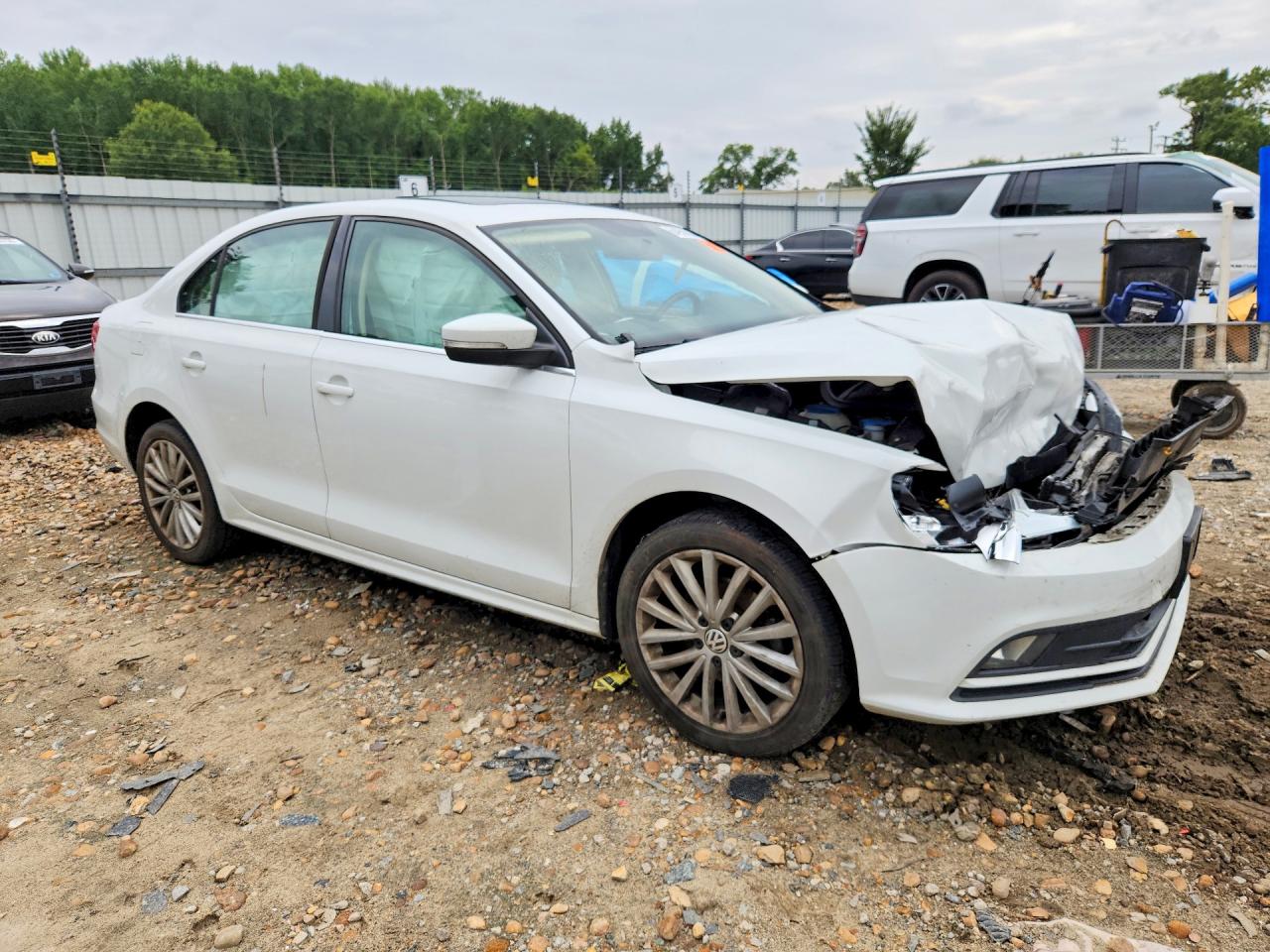 2015 Volkswagen Jetta Se White vin: 3VWD17AJ2FM307509