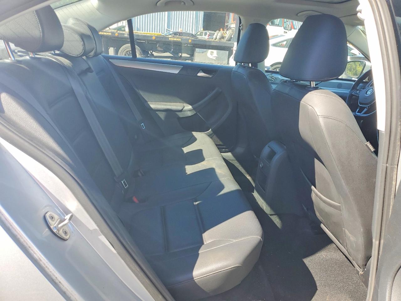 2015 Volkswagen Jetta Se Серебряный vin: 3VWD17AJ2FM311219