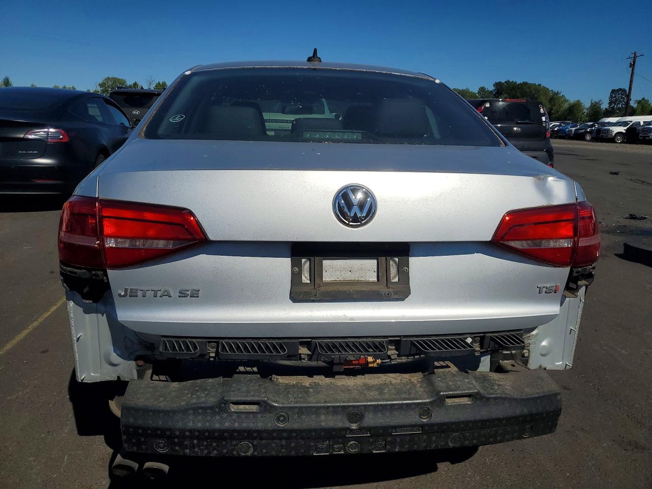 2015 Volkswagen Jetta Se Серебряный vin: 3VWD17AJ2FM311219