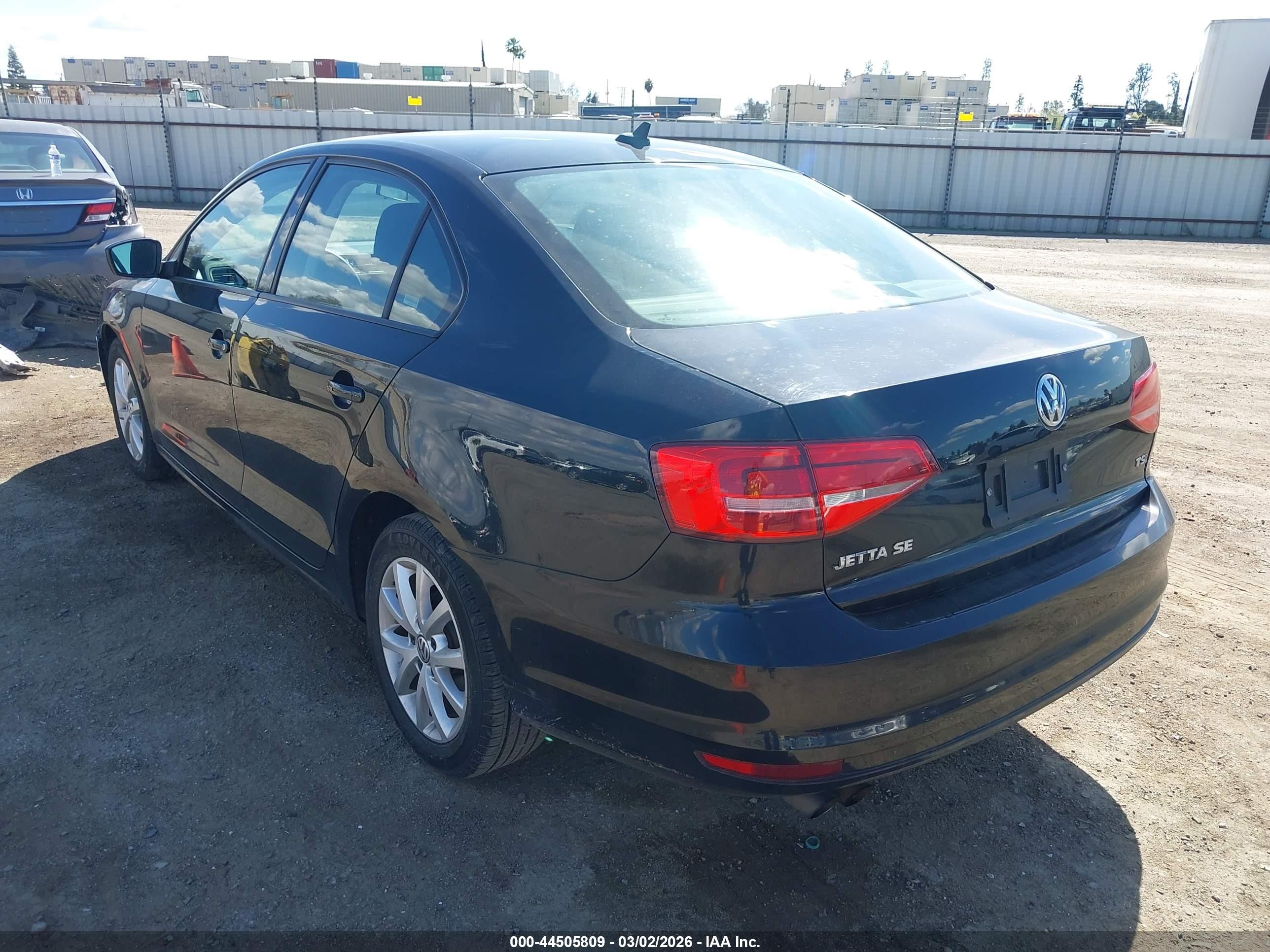 2015 Volkswagen Jetta 1.8t Se Black vin: 3VWD17AJ2FM329400
