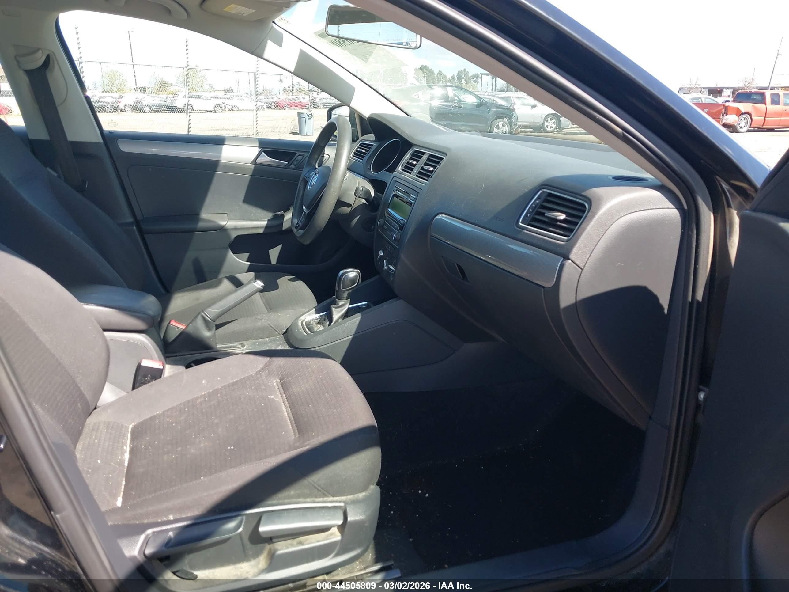 2015 Volkswagen Jetta 1.8t Se Black vin: 3VWD17AJ2FM329400
