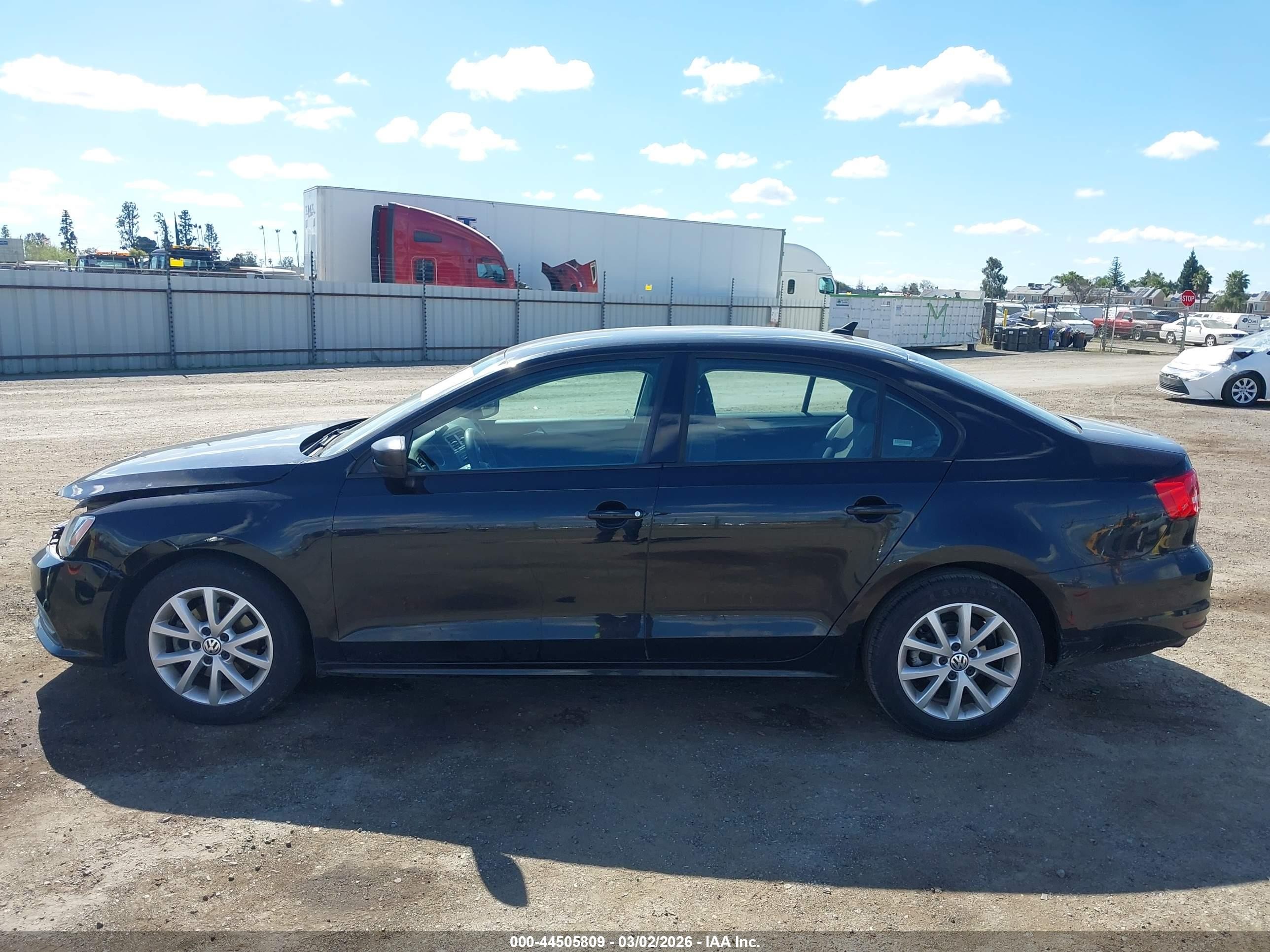 2015 Volkswagen Jetta 1.8t Se Black vin: 3VWD17AJ2FM329400