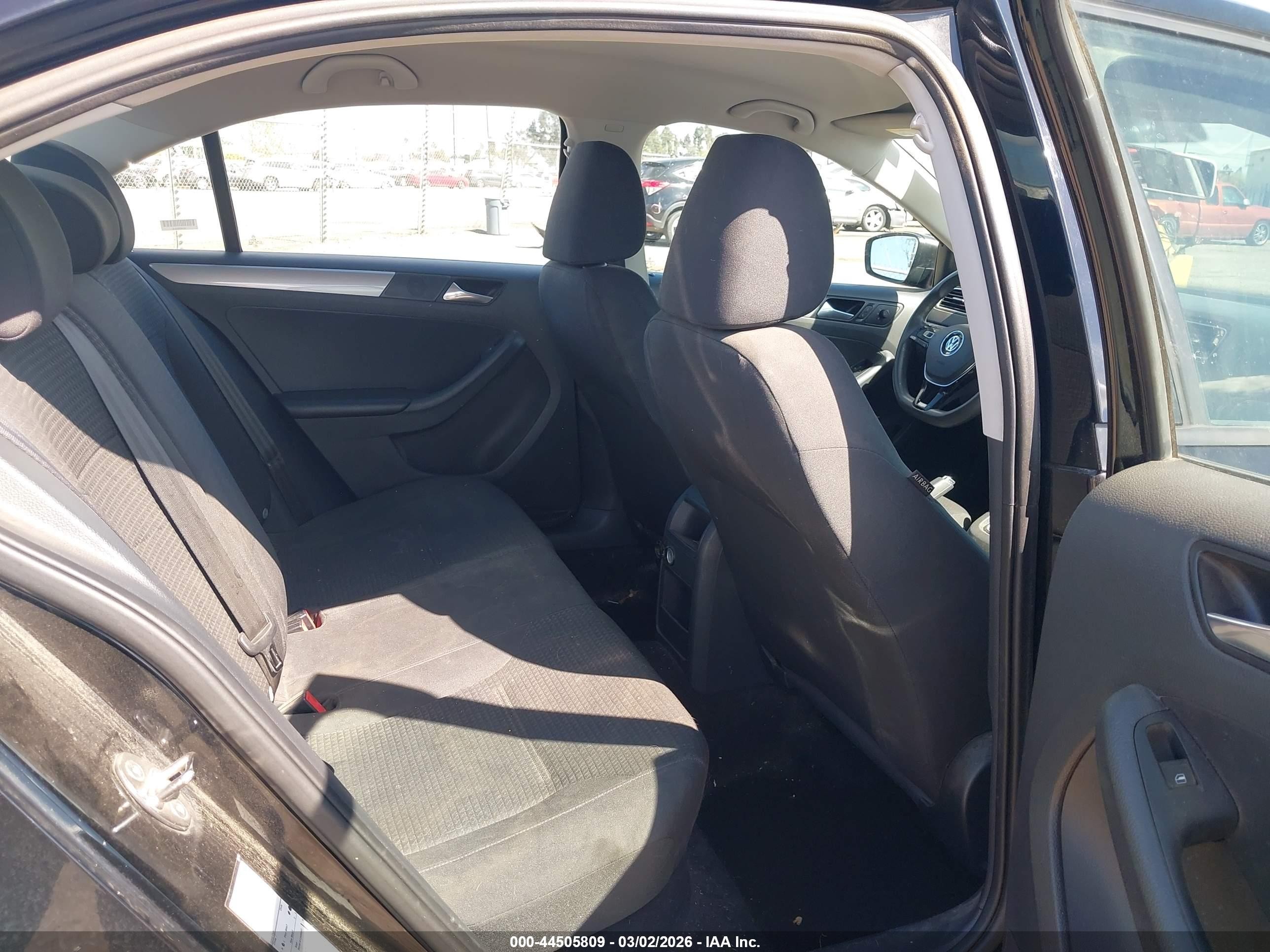 2015 Volkswagen Jetta 1.8t Se Black vin: 3VWD17AJ2FM329400