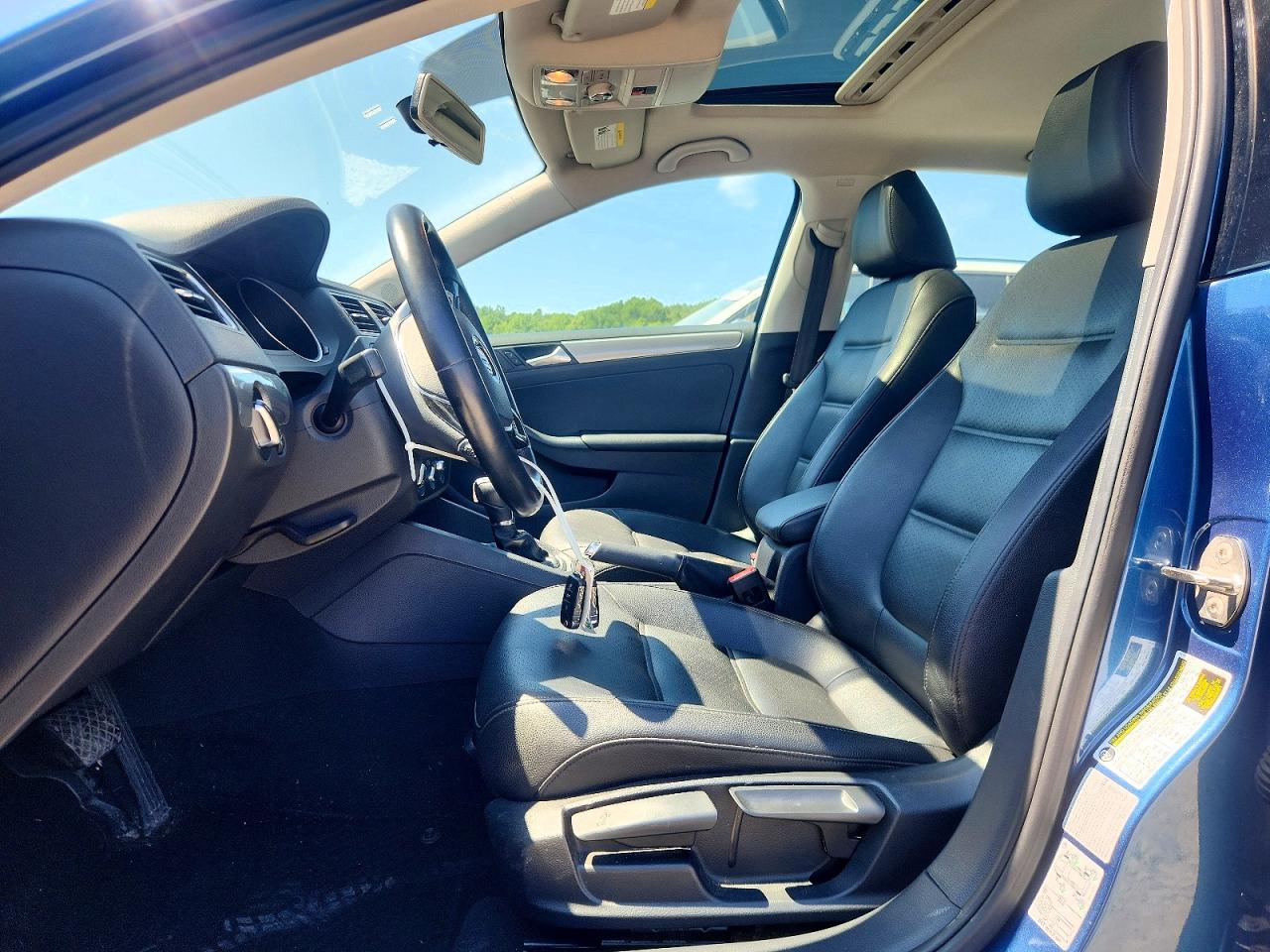 2015 Volkswagen Jetta Se Blue vin: 3VWD17AJ2FM343541