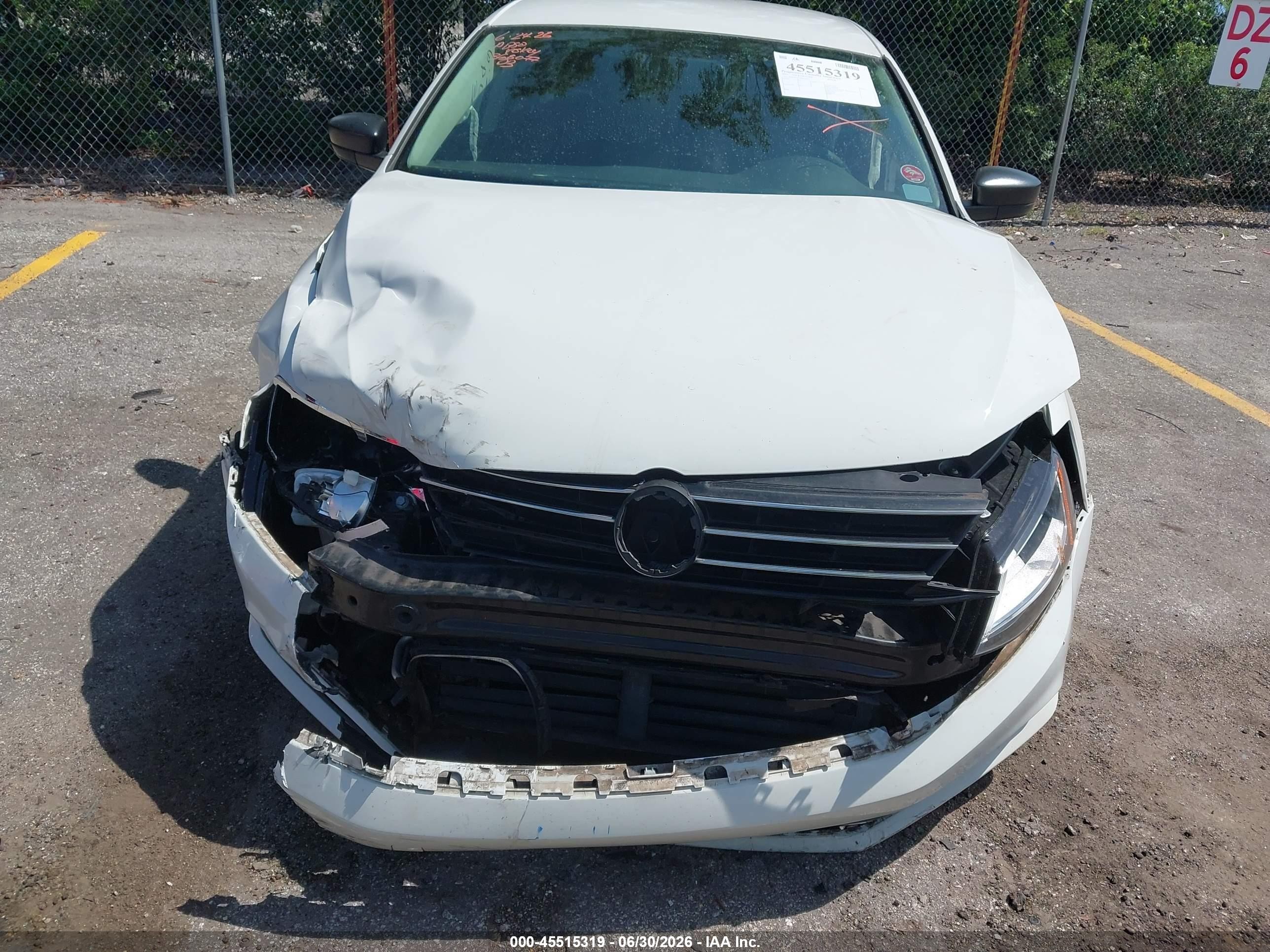 2015 Volkswagen Jetta 1.8t Se White vin: 3VWD17AJ2FM356077