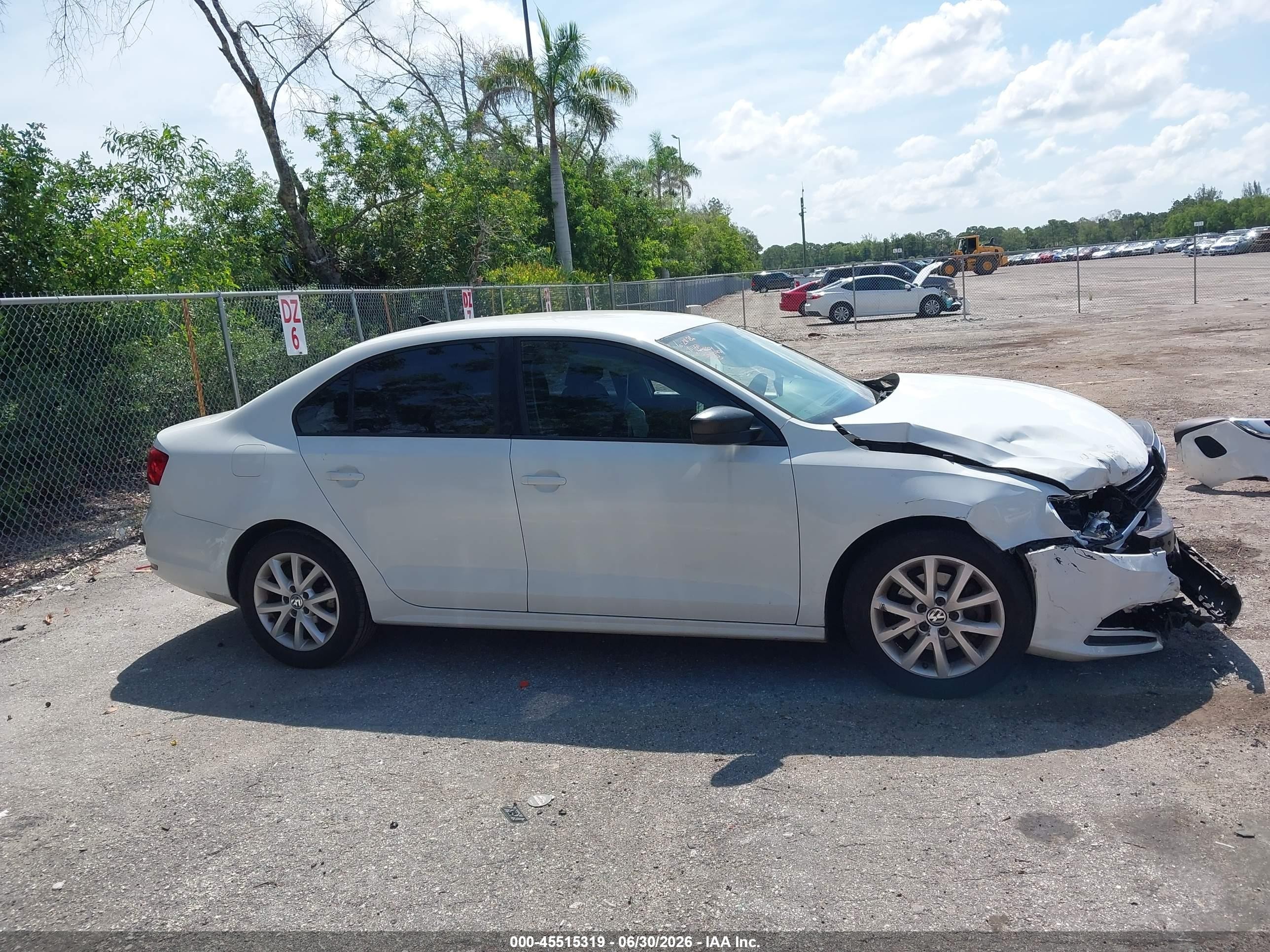 2015 Volkswagen Jetta 1.8t Se White vin: 3VWD17AJ2FM356077