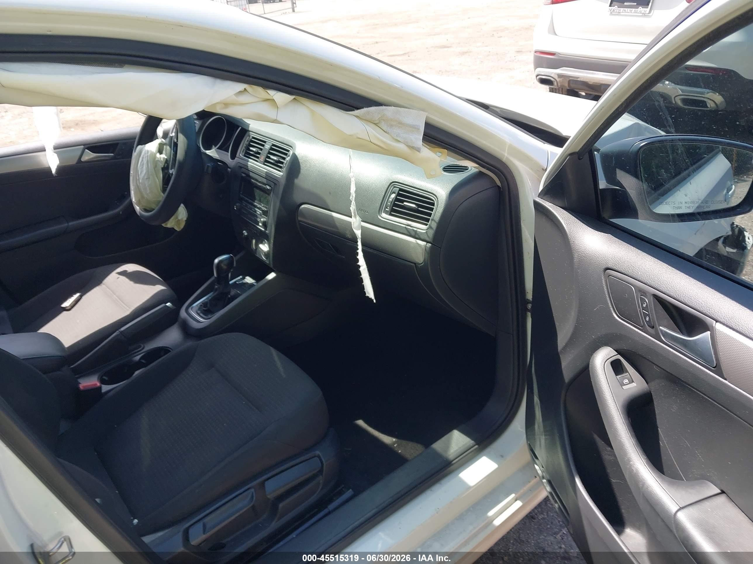 2015 Volkswagen Jetta 1.8t Se White vin: 3VWD17AJ2FM356077