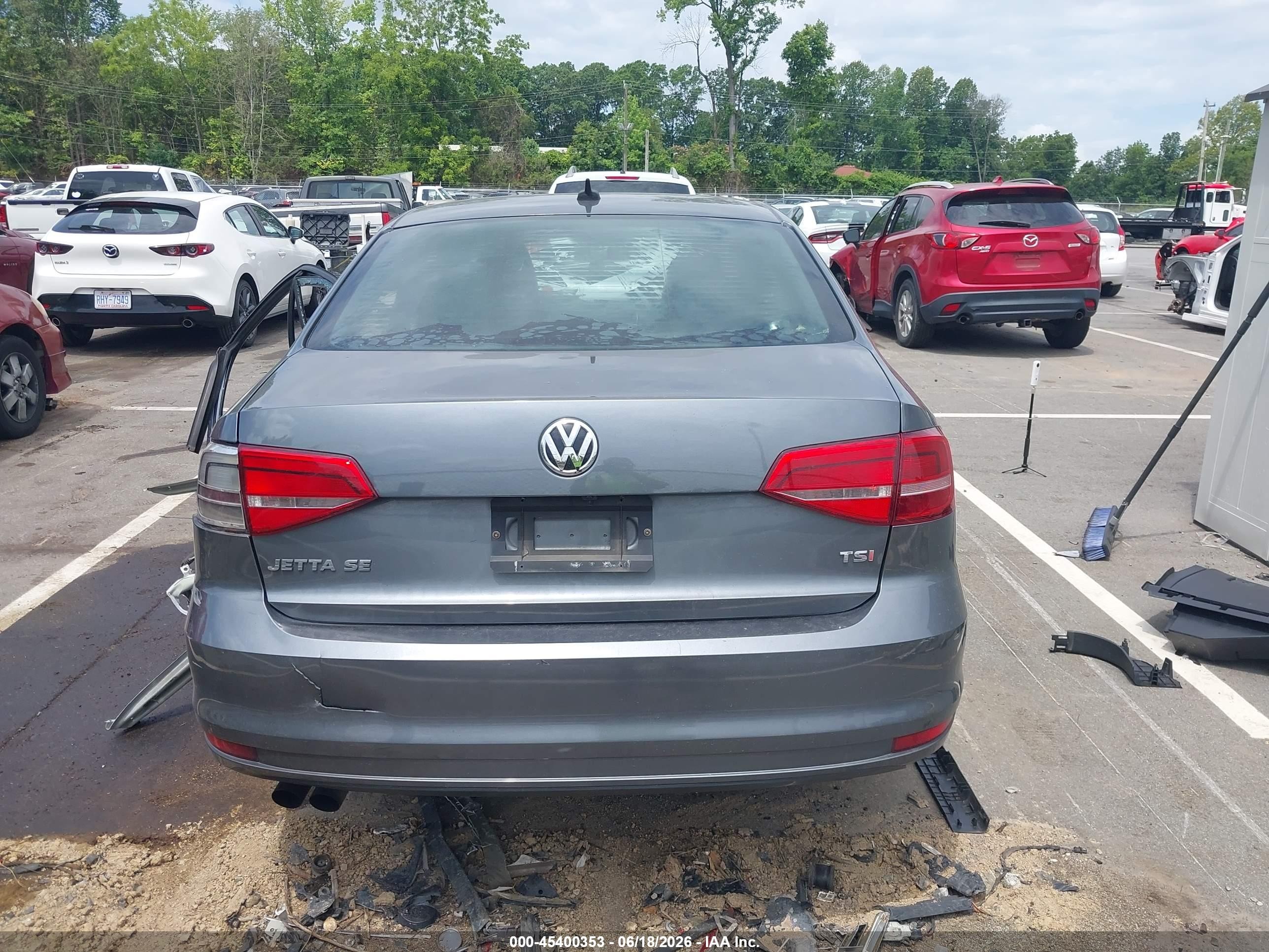 2015 Volkswagen Jetta 1.8t Se Gray vin: 3VWD17AJ2FM356869