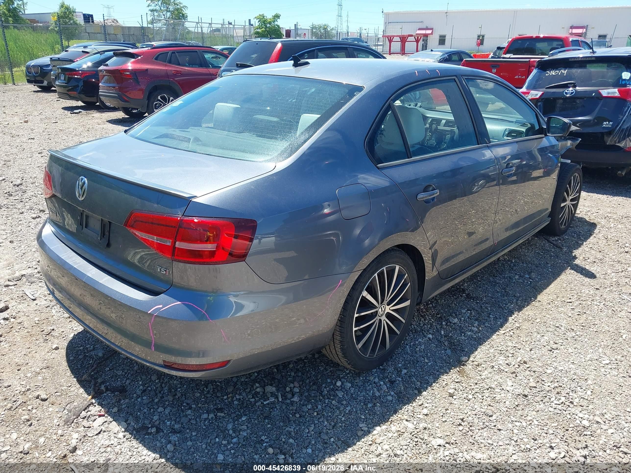 2015 Volkswagen Jetta 1.8t Sport Gray vin: 3VWD17AJ2FM401146