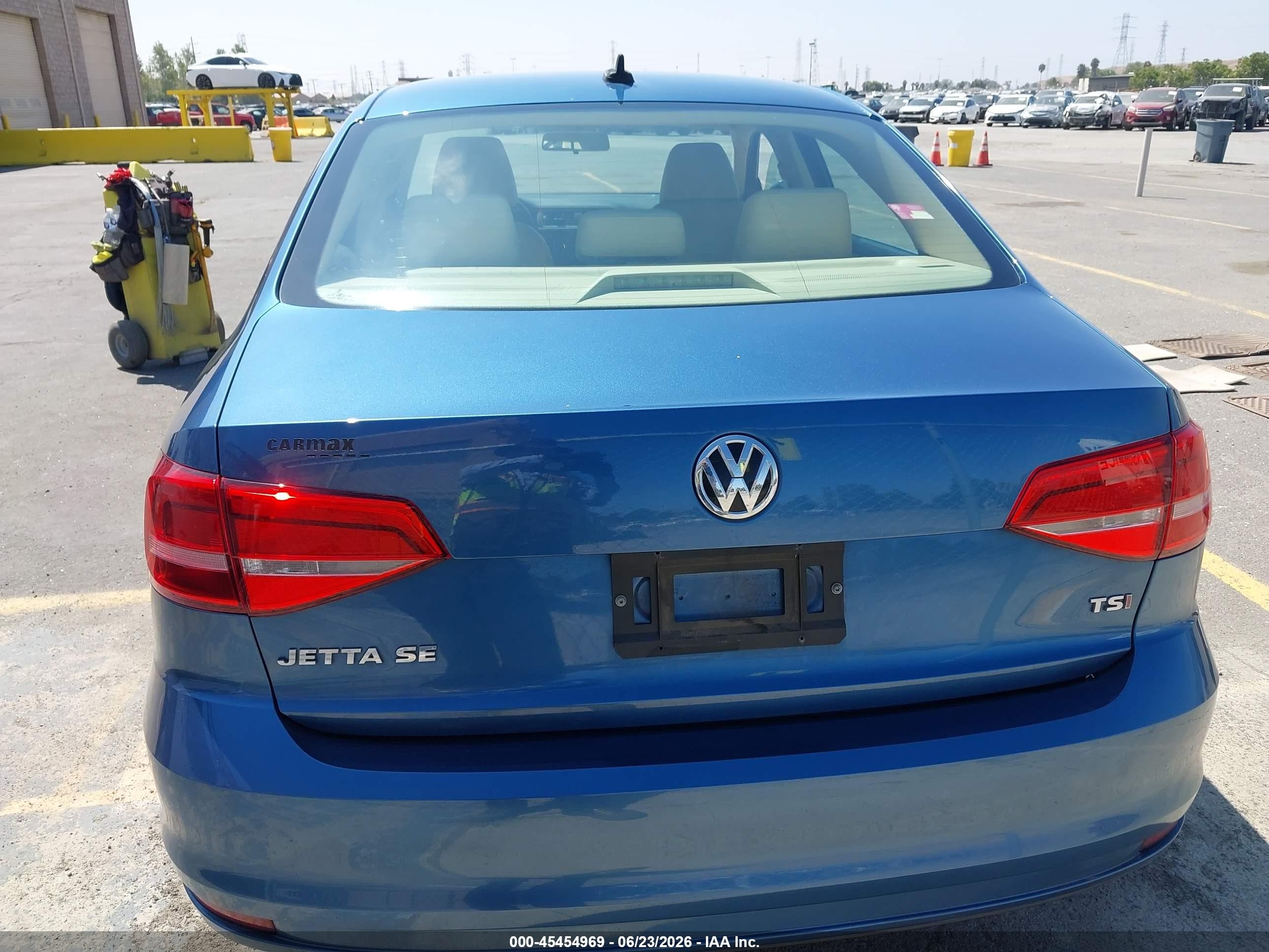 2015 Volkswagen Jetta 1.8t Se Blue vin: 3VWD17AJ2FM404015