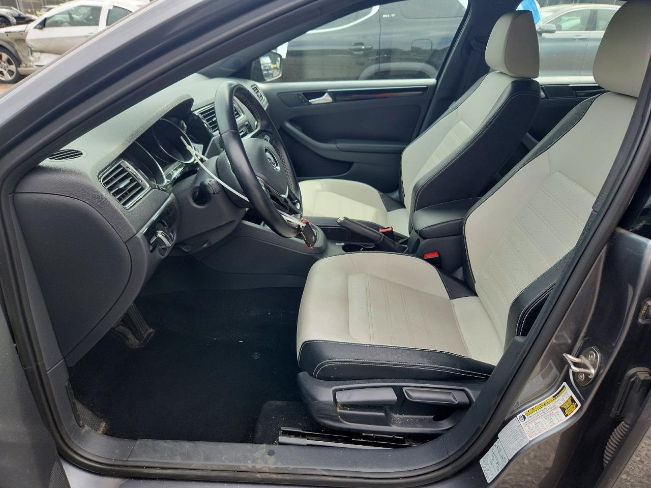 2015 Volkswagen Jetta Se Gray vin: 3VWD17AJ2FM421025