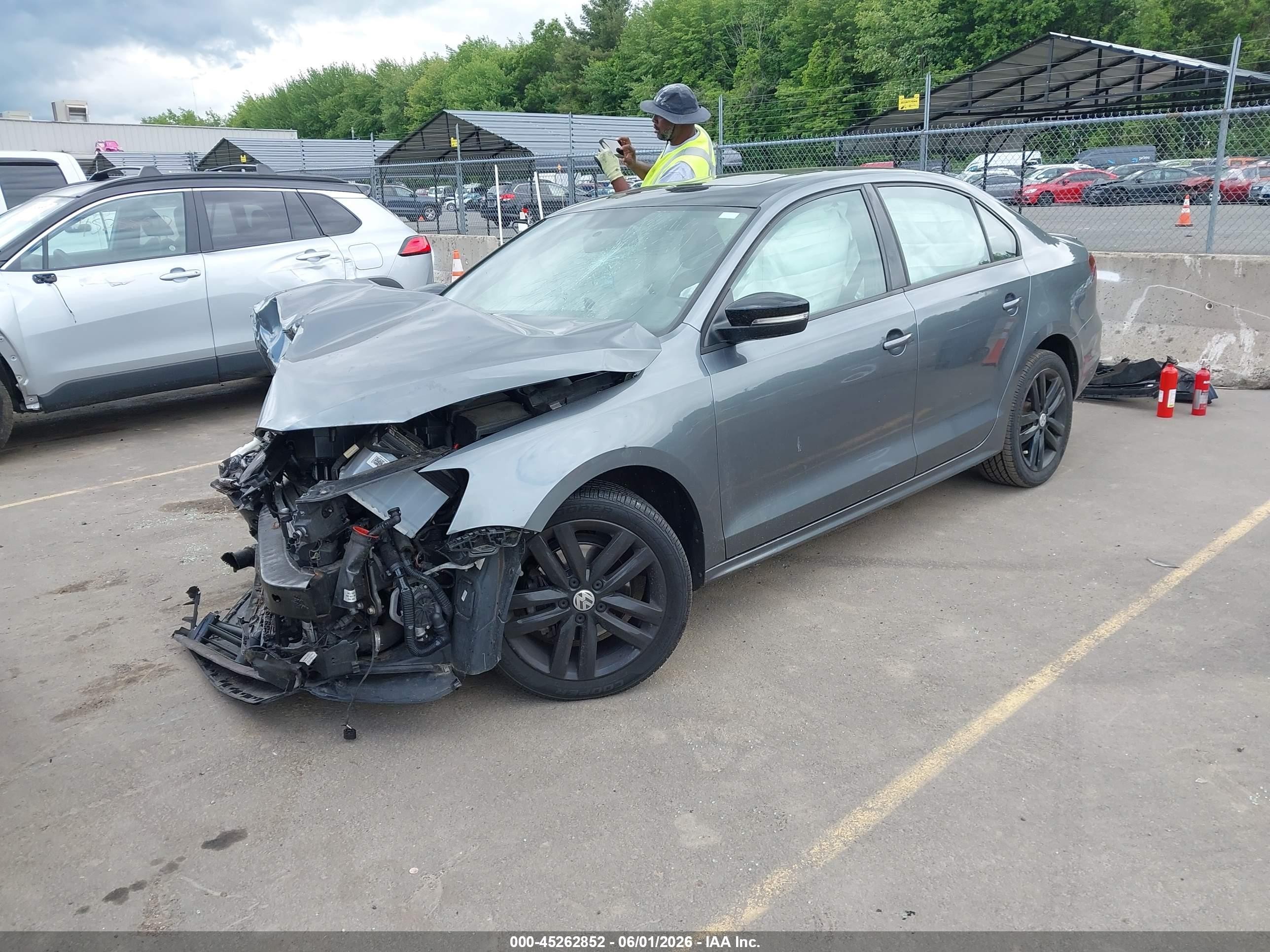 2018 Volkswagen Jetta 1.8t Se Sport Серый vin: 3VWD17AJ2JM242606