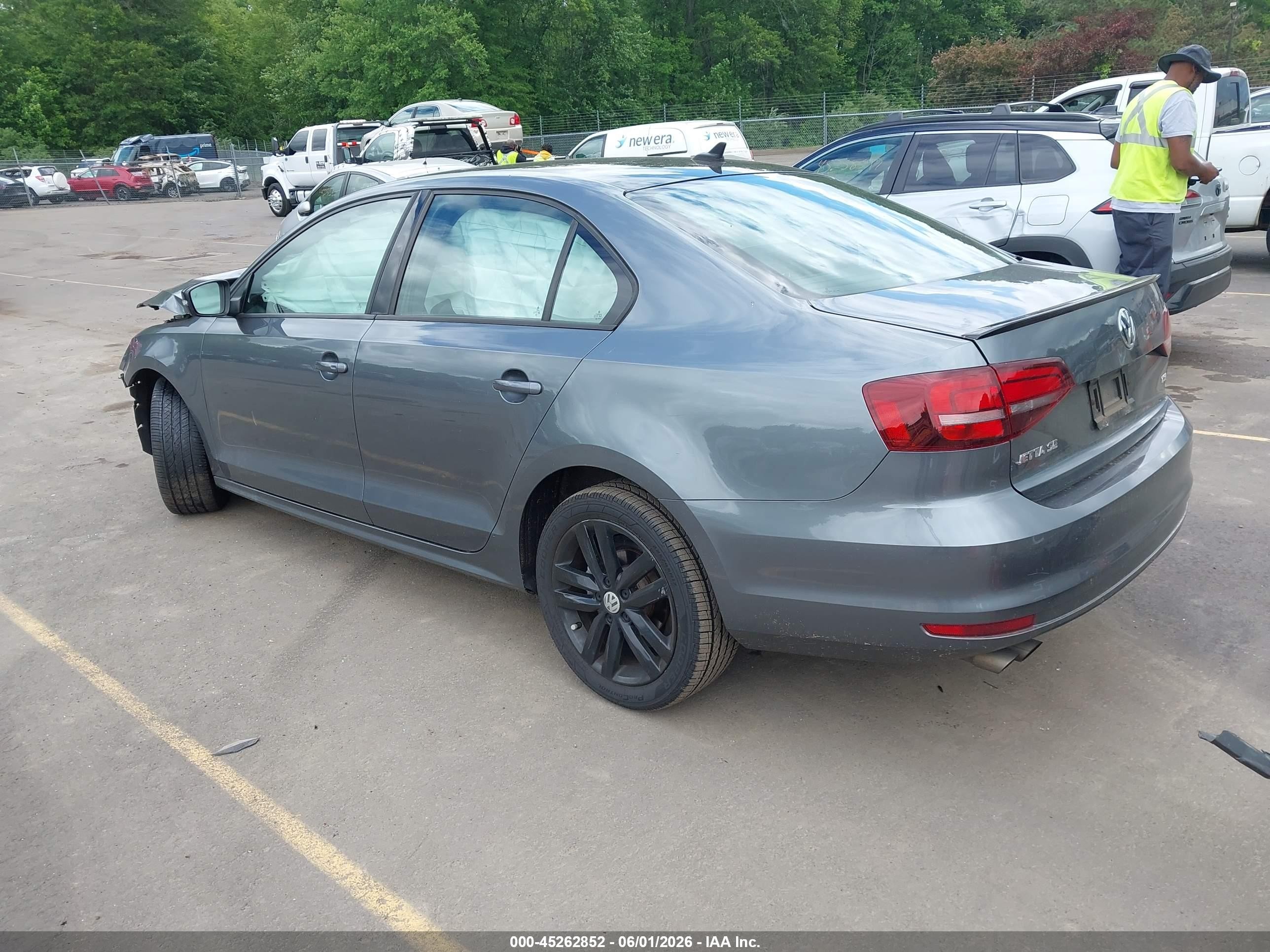 2018 Volkswagen Jetta 1.8t Se Sport Серый vin: 3VWD17AJ2JM242606